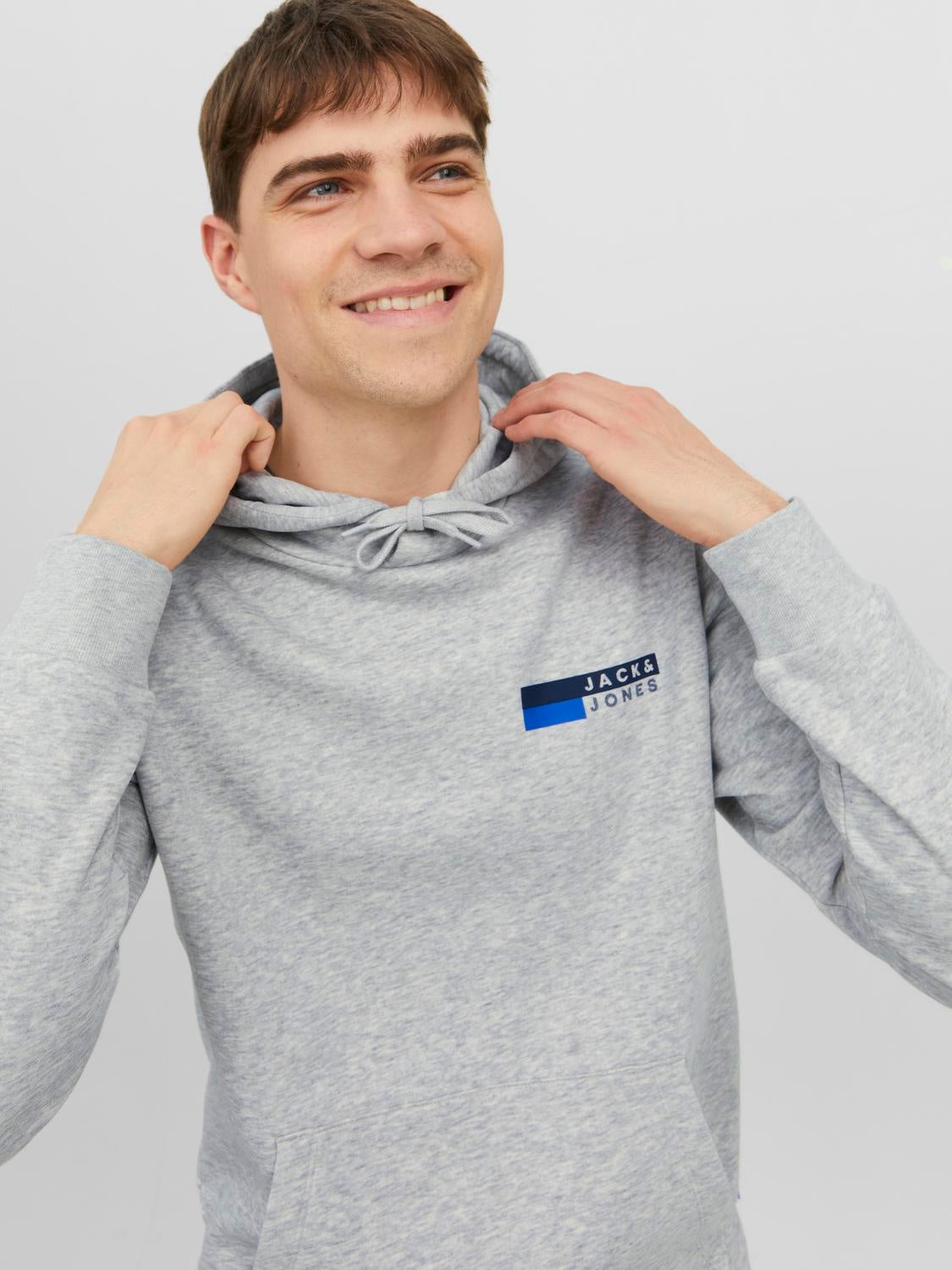 Jack and jones hoodie size online guide