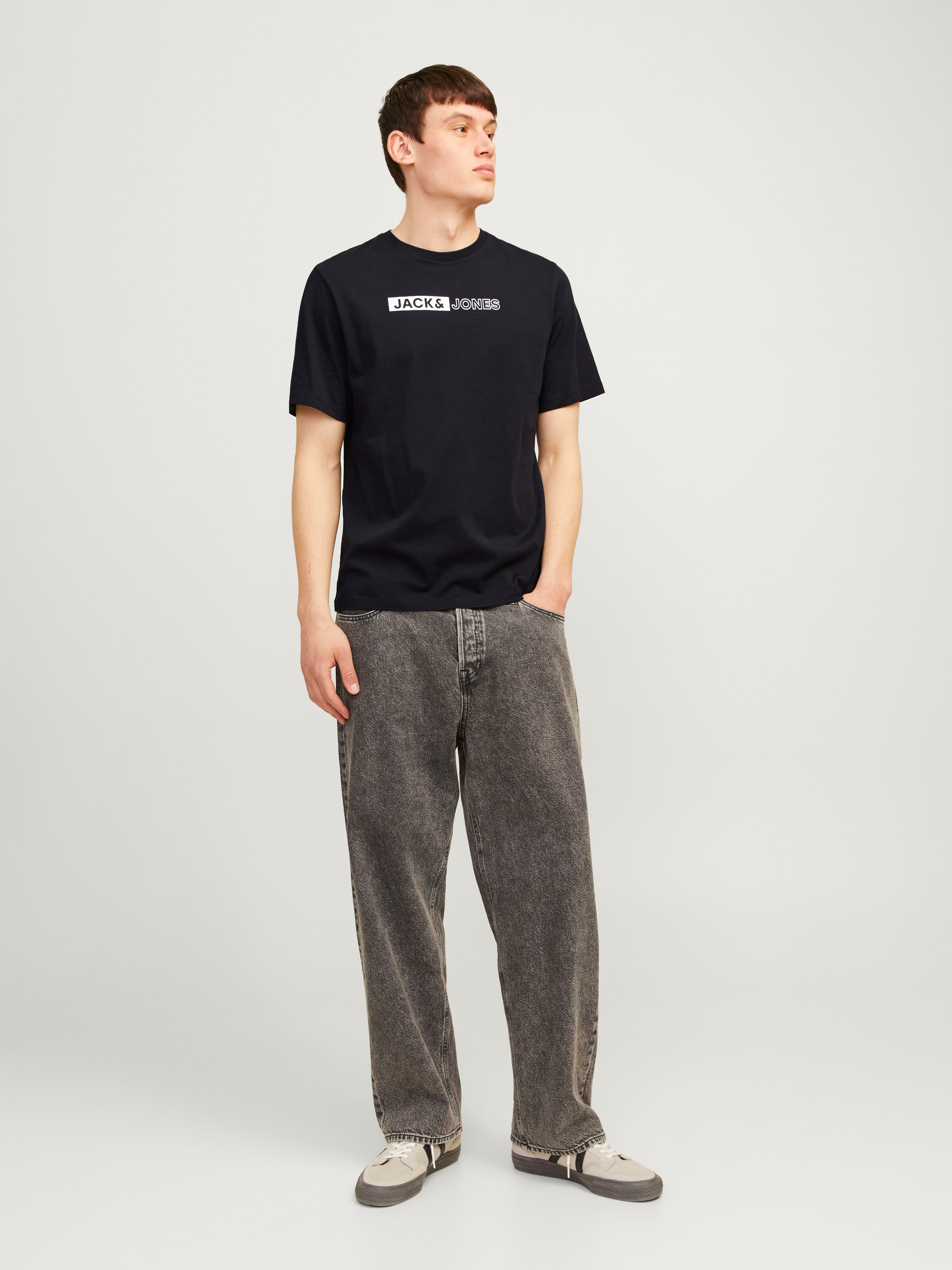 Logo T-shirt | Black | Jack & Jones®