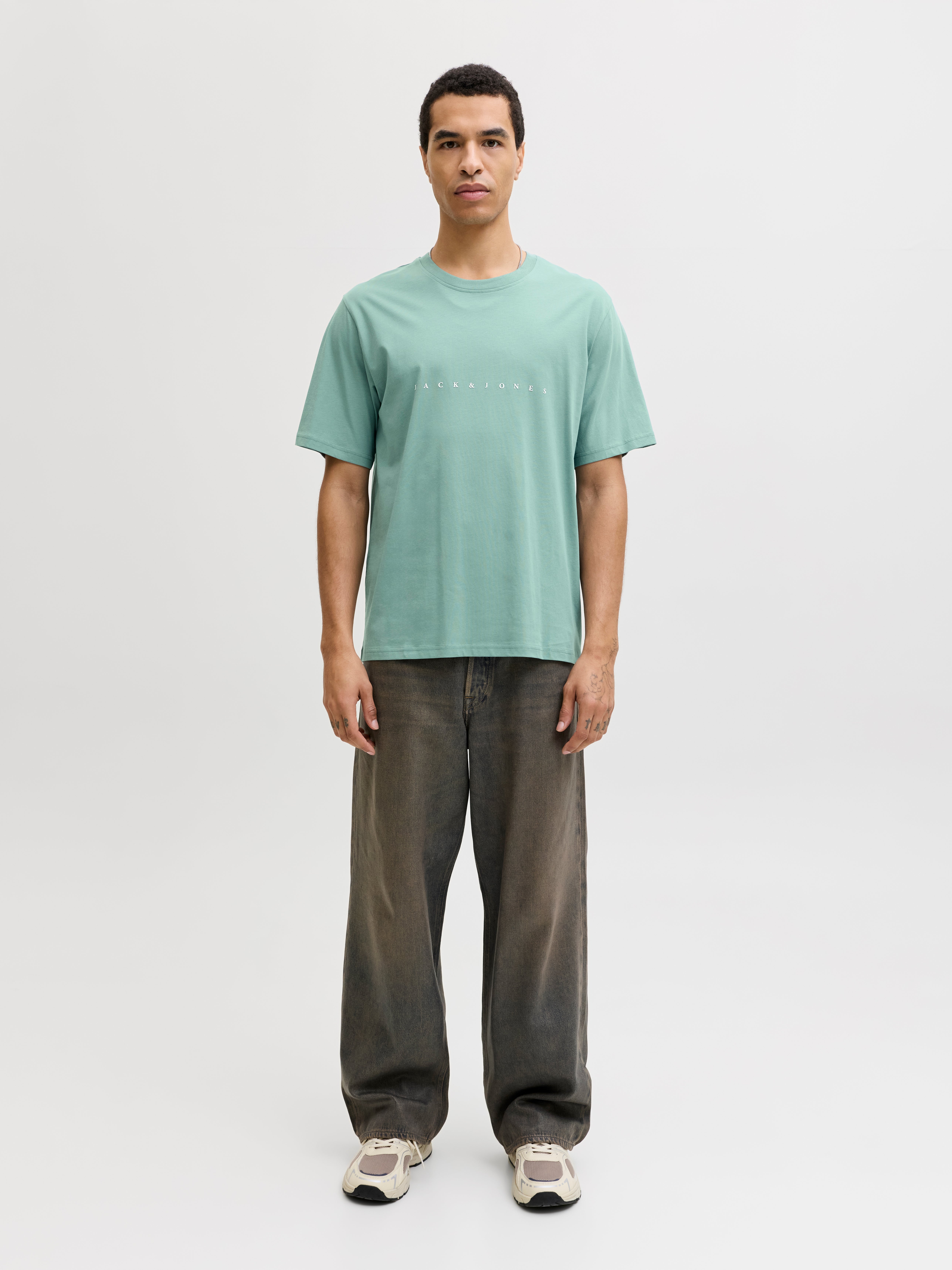 Thumbnail - Logo T-shirt