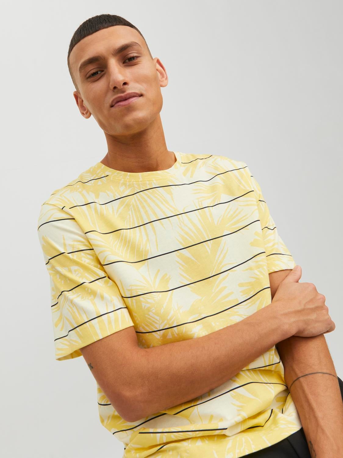 Light yellow best sale crew neck