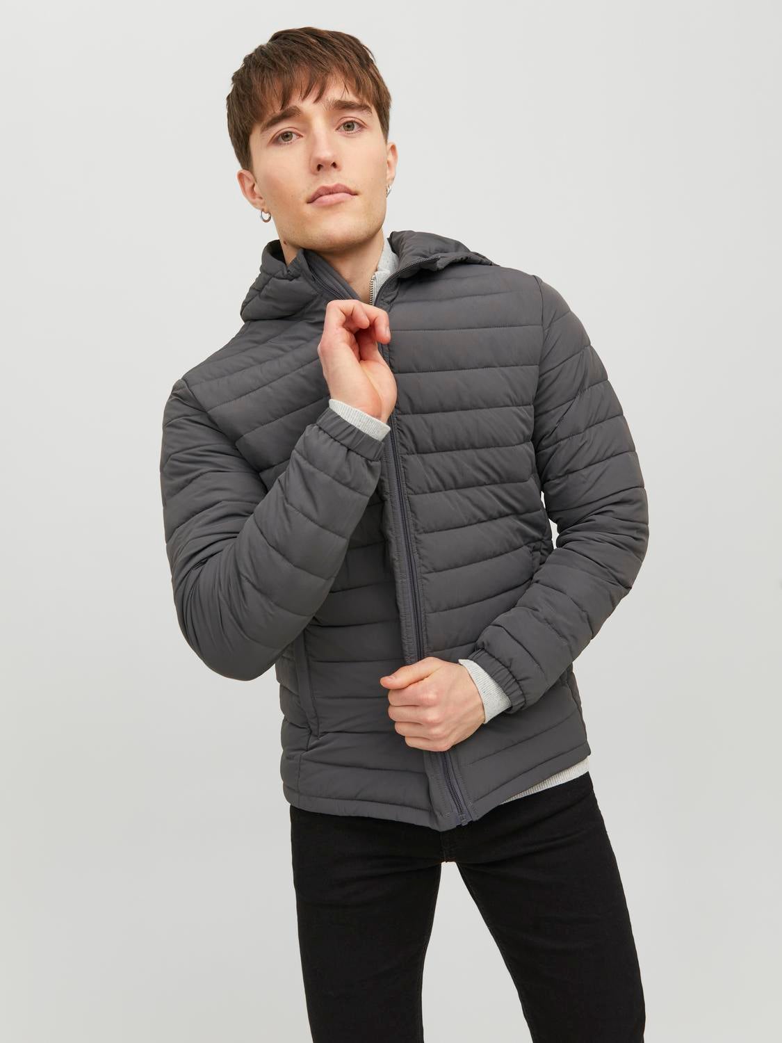 Chaqueta corta acolchada  Gris oscuro  Jack  Jones