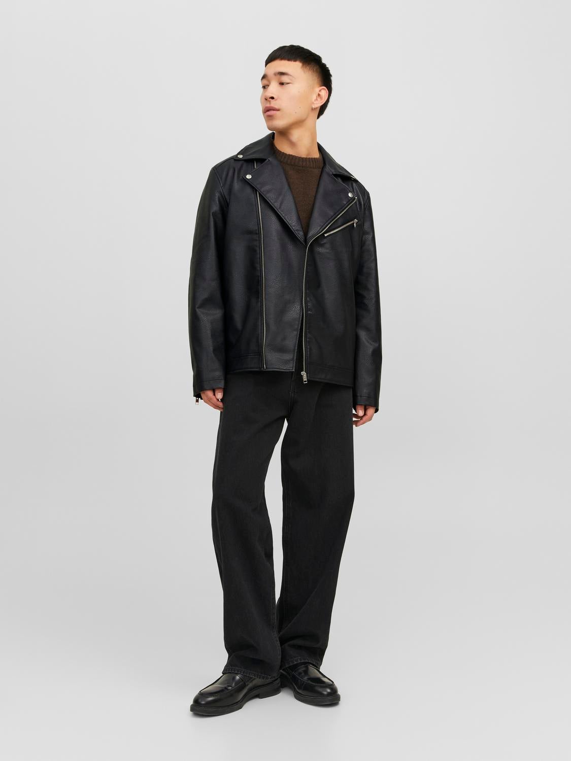 SEAMED JACKET - Jackets - MAN | ZARA United States | Zara man jacket, Mens  jackets, Faux leather jacket men