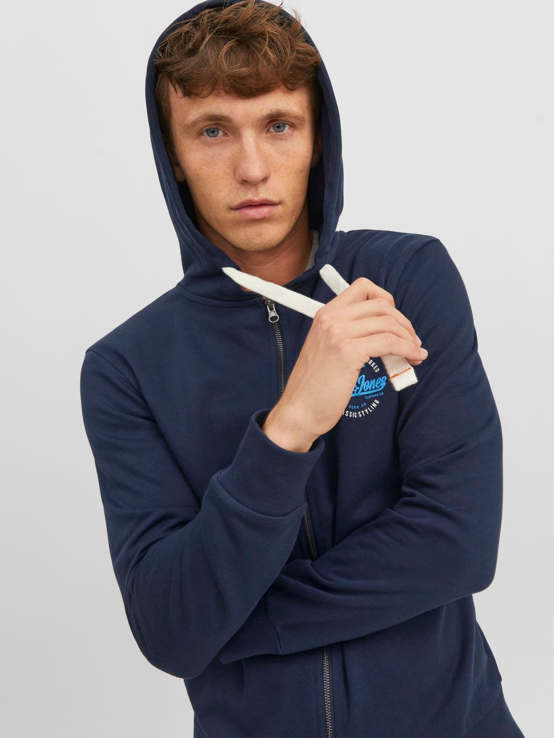 Jack jones zip outlet hoodie