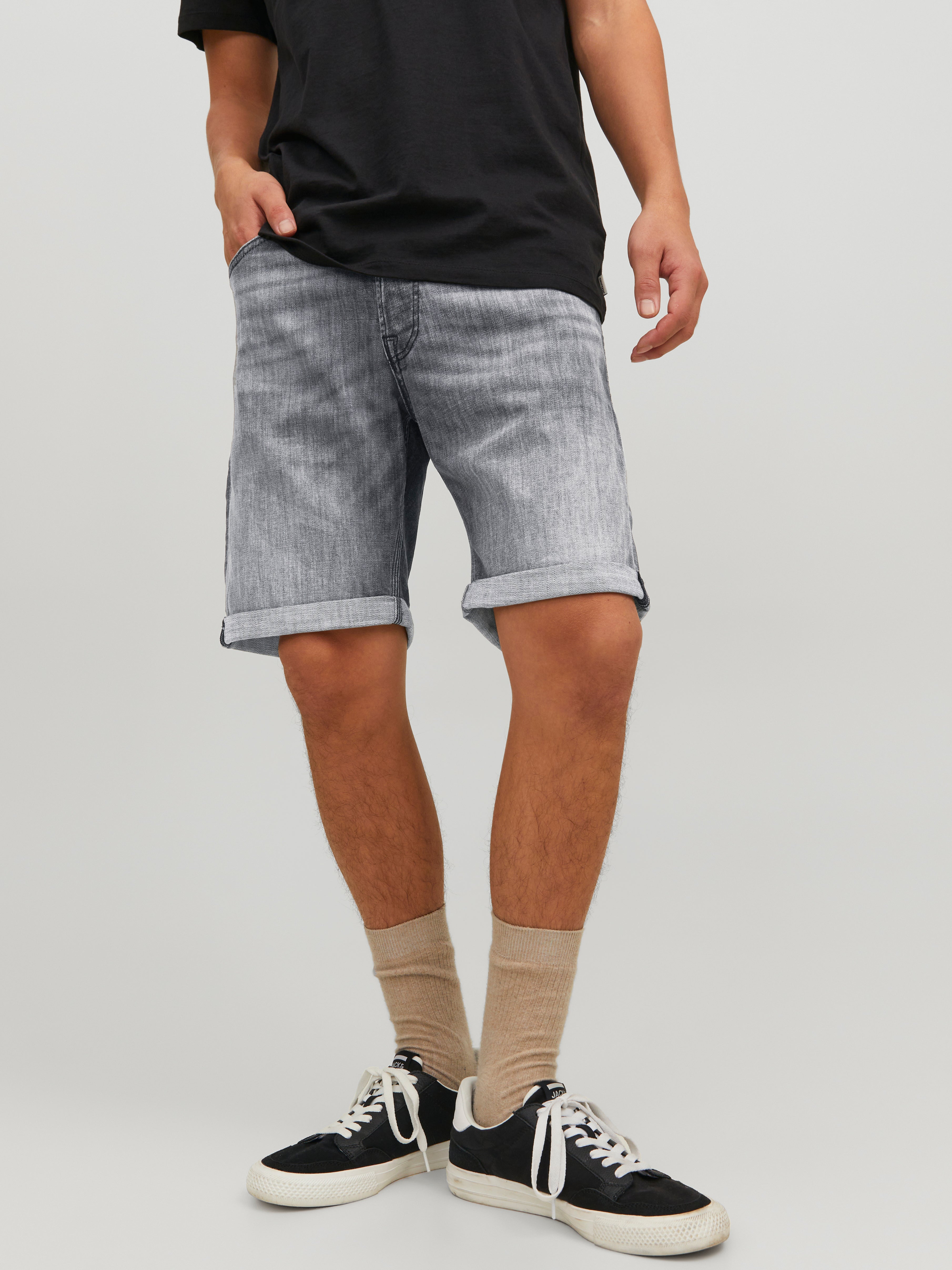 Men's relaxed store fit denim shorts