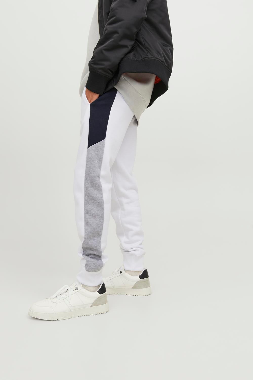 Jack & Jones Slim Fit Sweatpants -White - 12236372