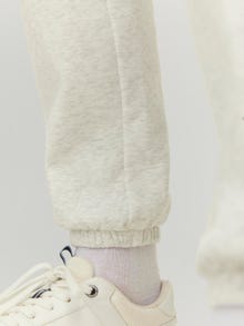 Jack & Jones Loose Fit Spodnie dresowe -White Melange - 12236479