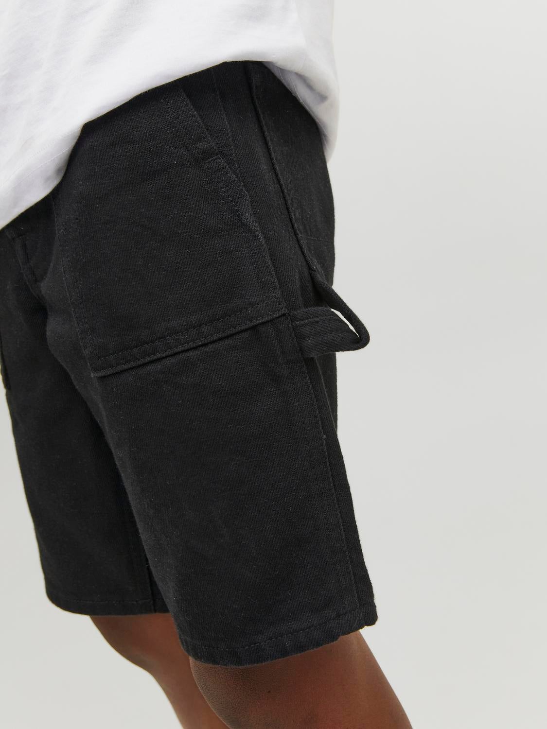 Cargo shorts hot sale loose fit