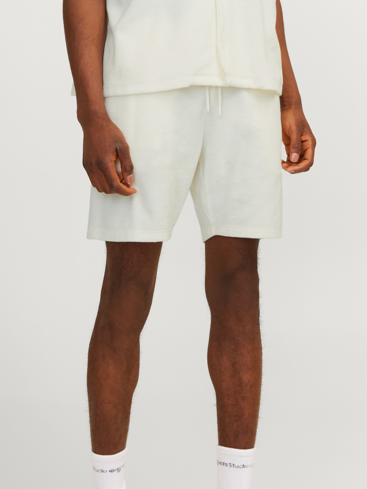 Jack & Jones Relaxed Fit Sweat shorts -Snow White - 12236582