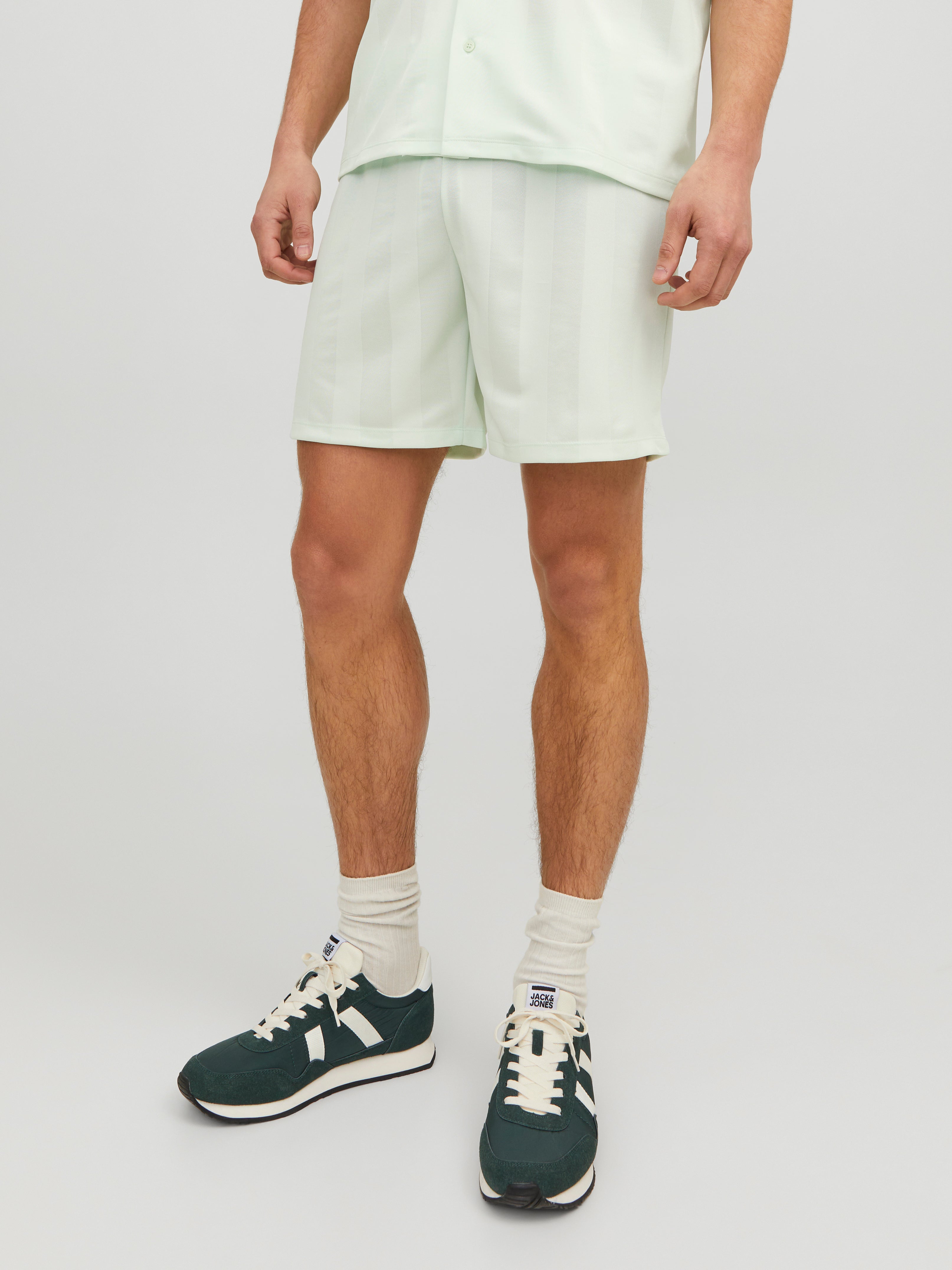 Jack & Jones Regular Fit Vabaaja lühikesed püksid - 12238149