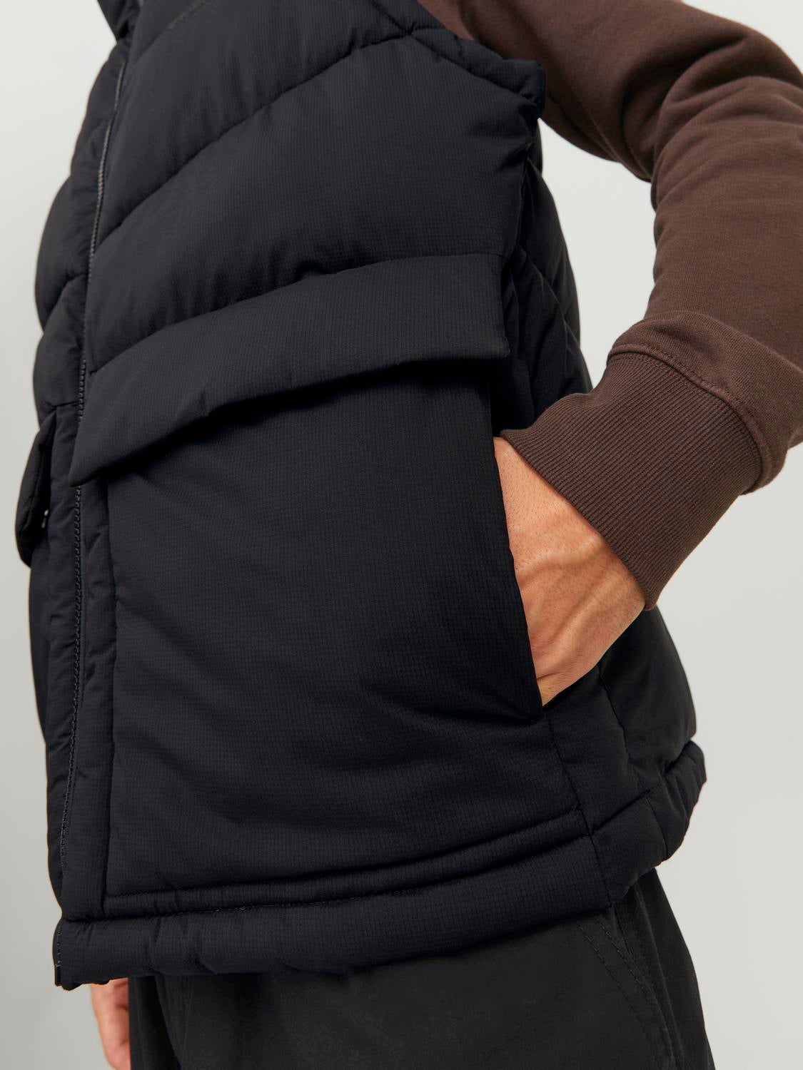 Puffer gilet | Black | Jack & Jones®