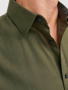 Jack & Jones Camisa Comfort Fit -Grape Leaf - 12239027