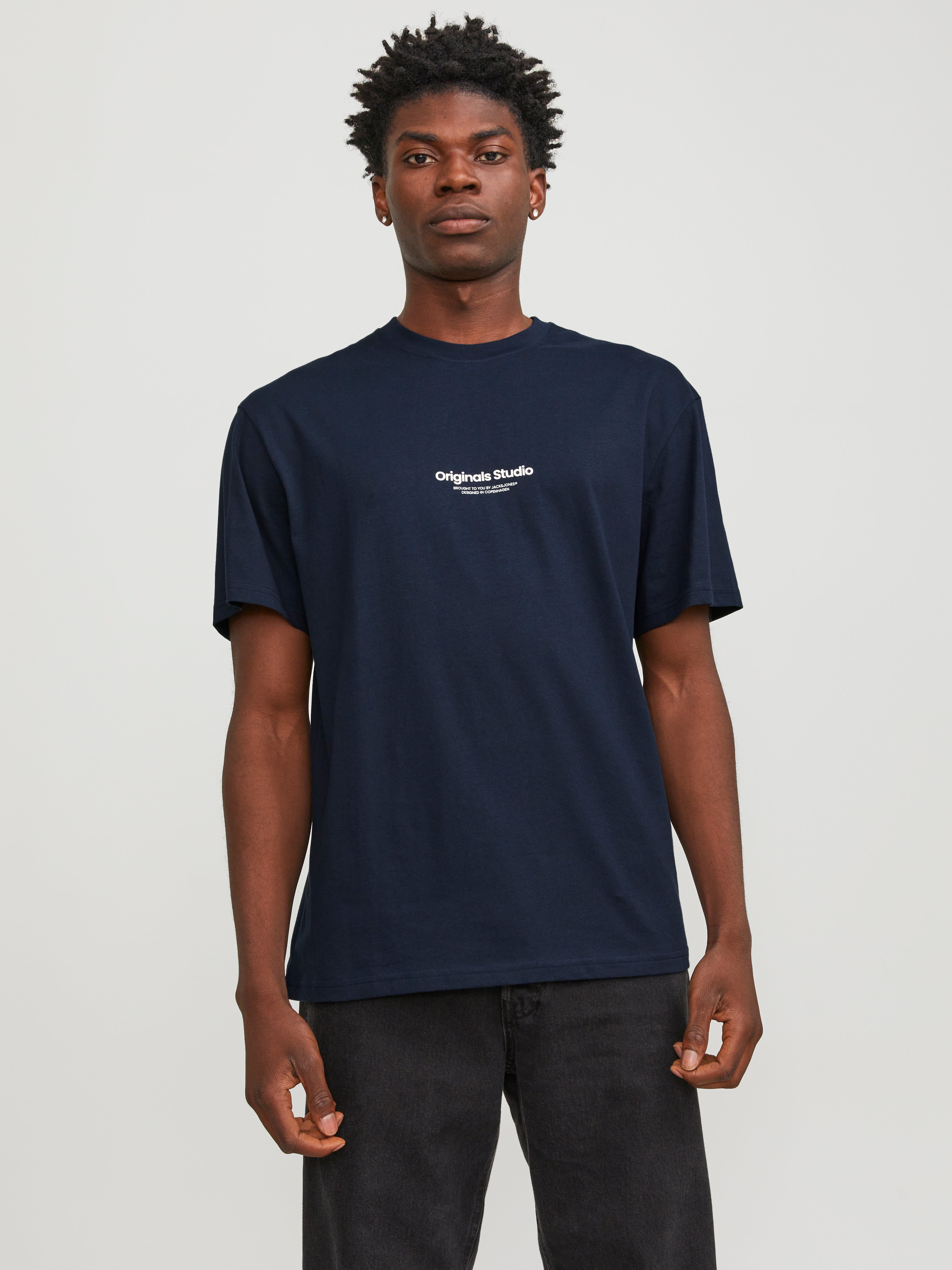 jackjones-gedrucktrundhalst- 