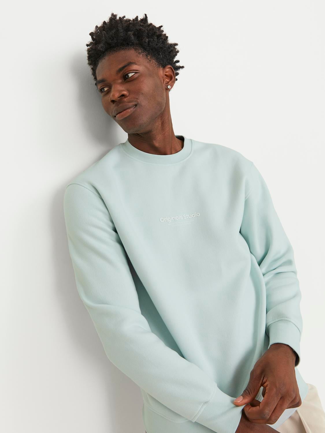 Mint green crew 2025 neck sweatshirt