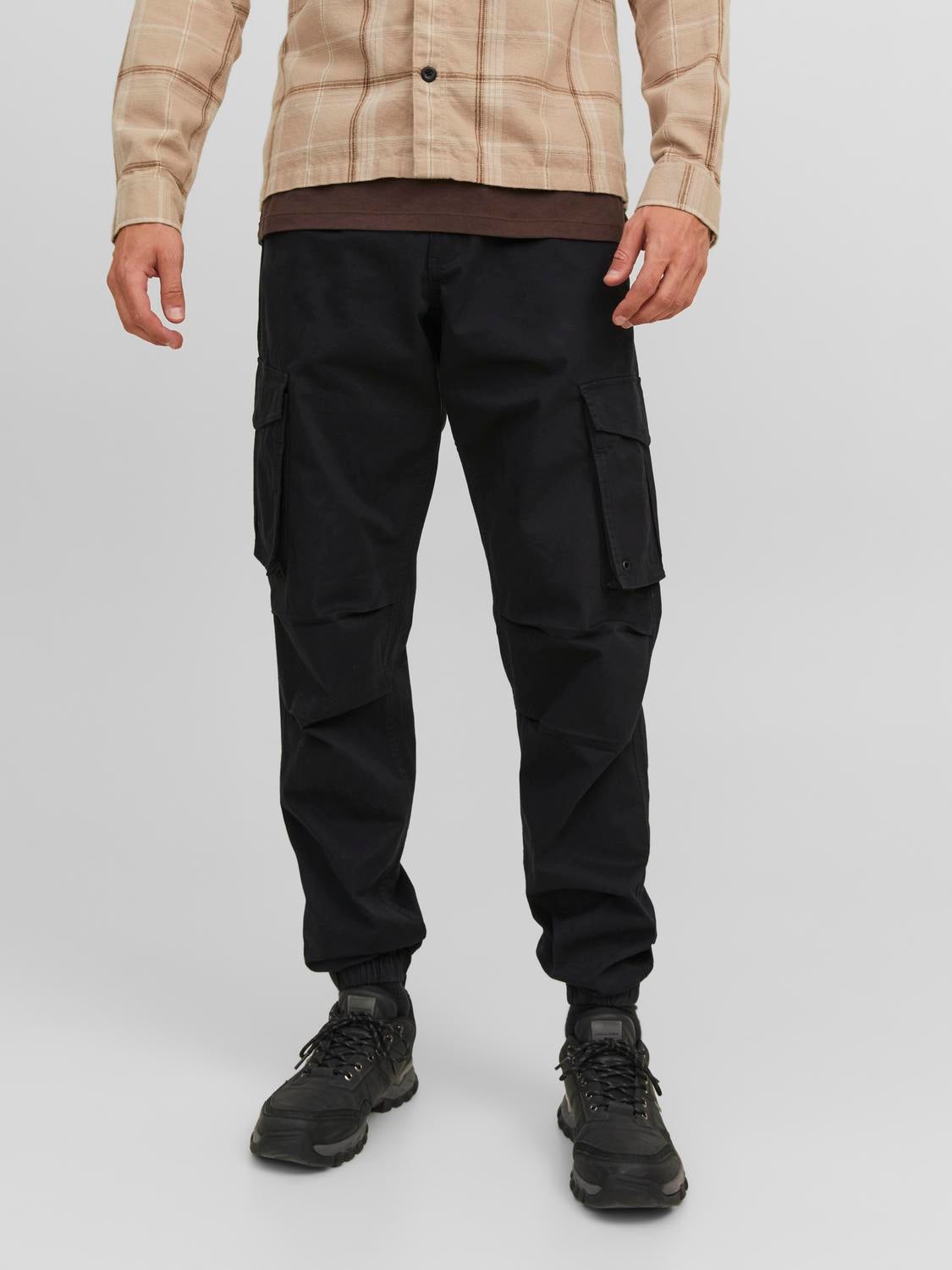 Pantalon cargo jack and jones noir new arrivals