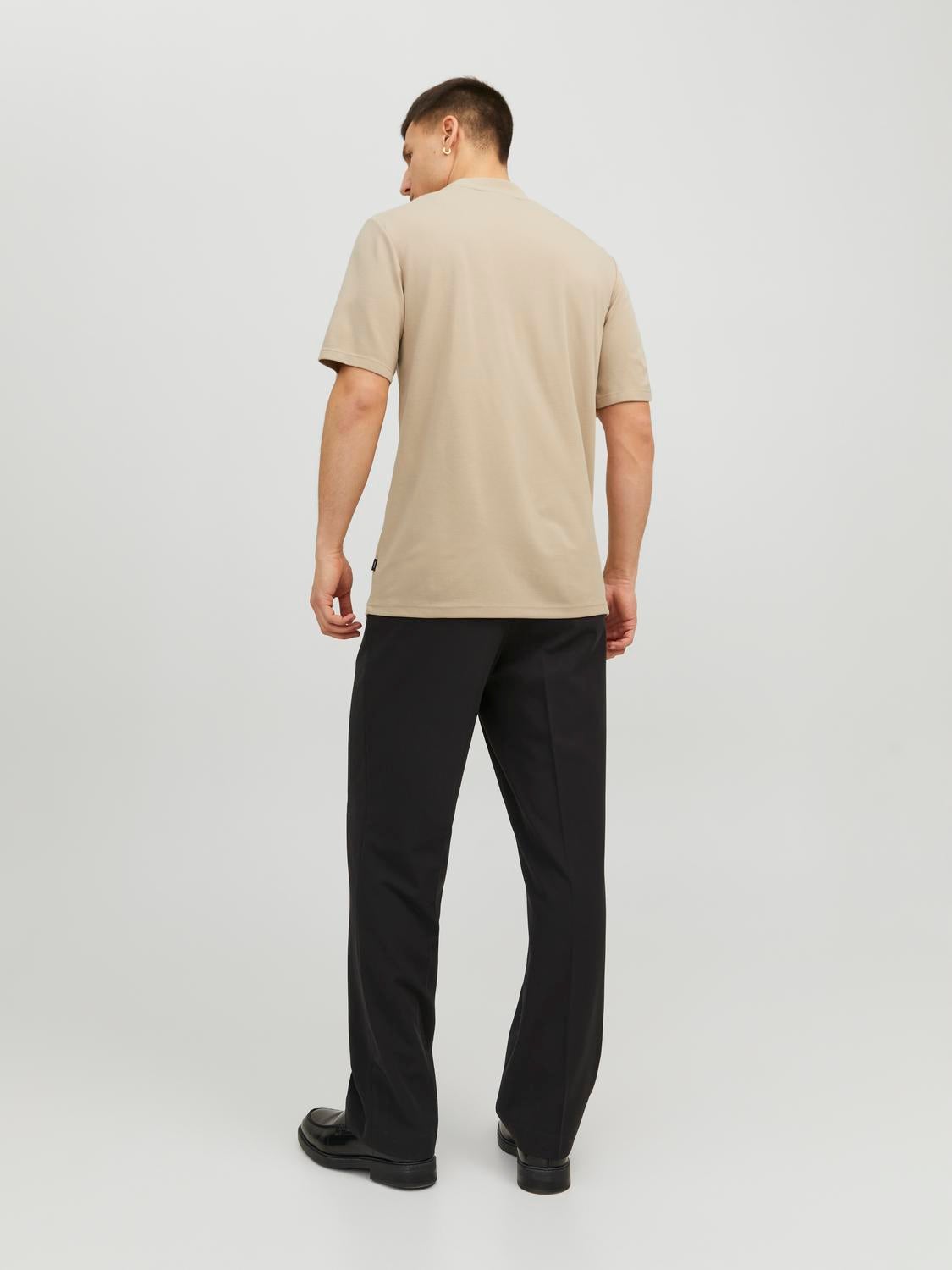 Logo Crew neck T-shirt with 50% discount! | Jack & Jones®