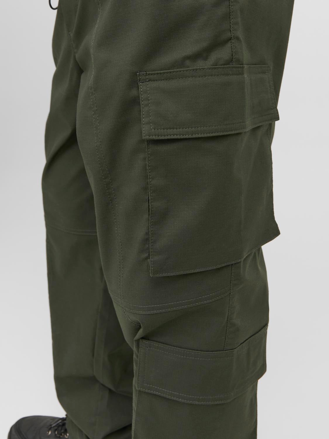 Wide Fit Green Jack & | | Dark trousers Jones® Cargo