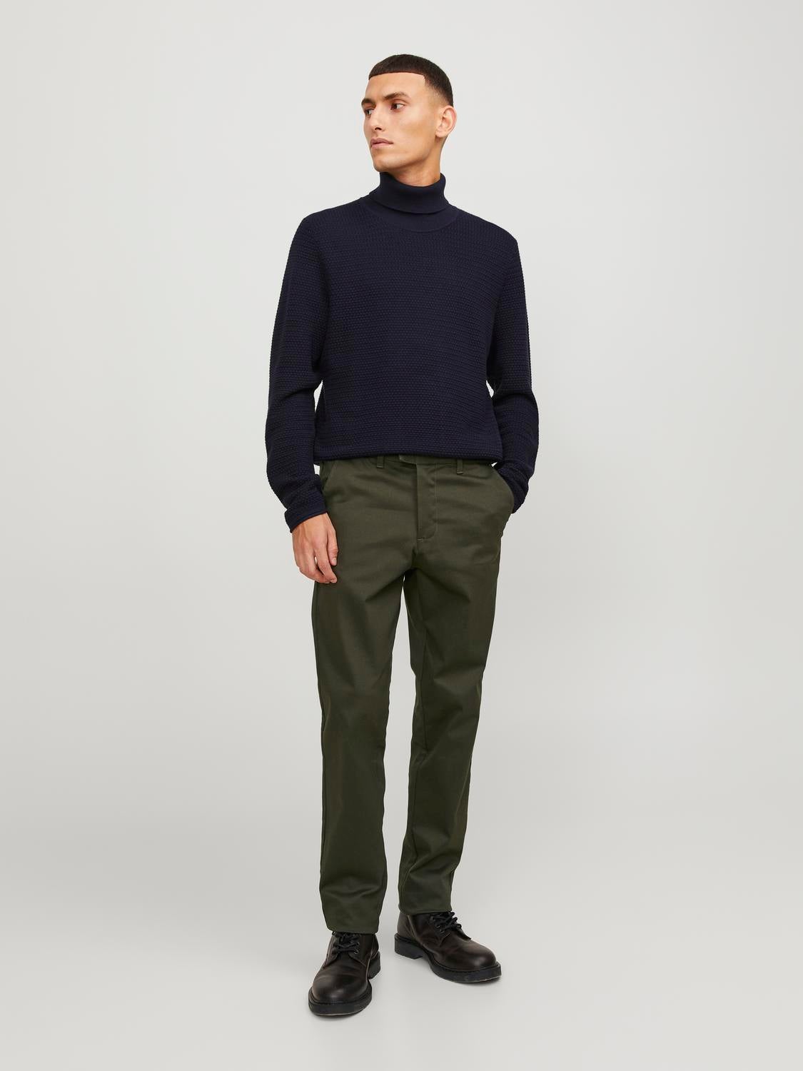 Slim Fit Chino kelnės