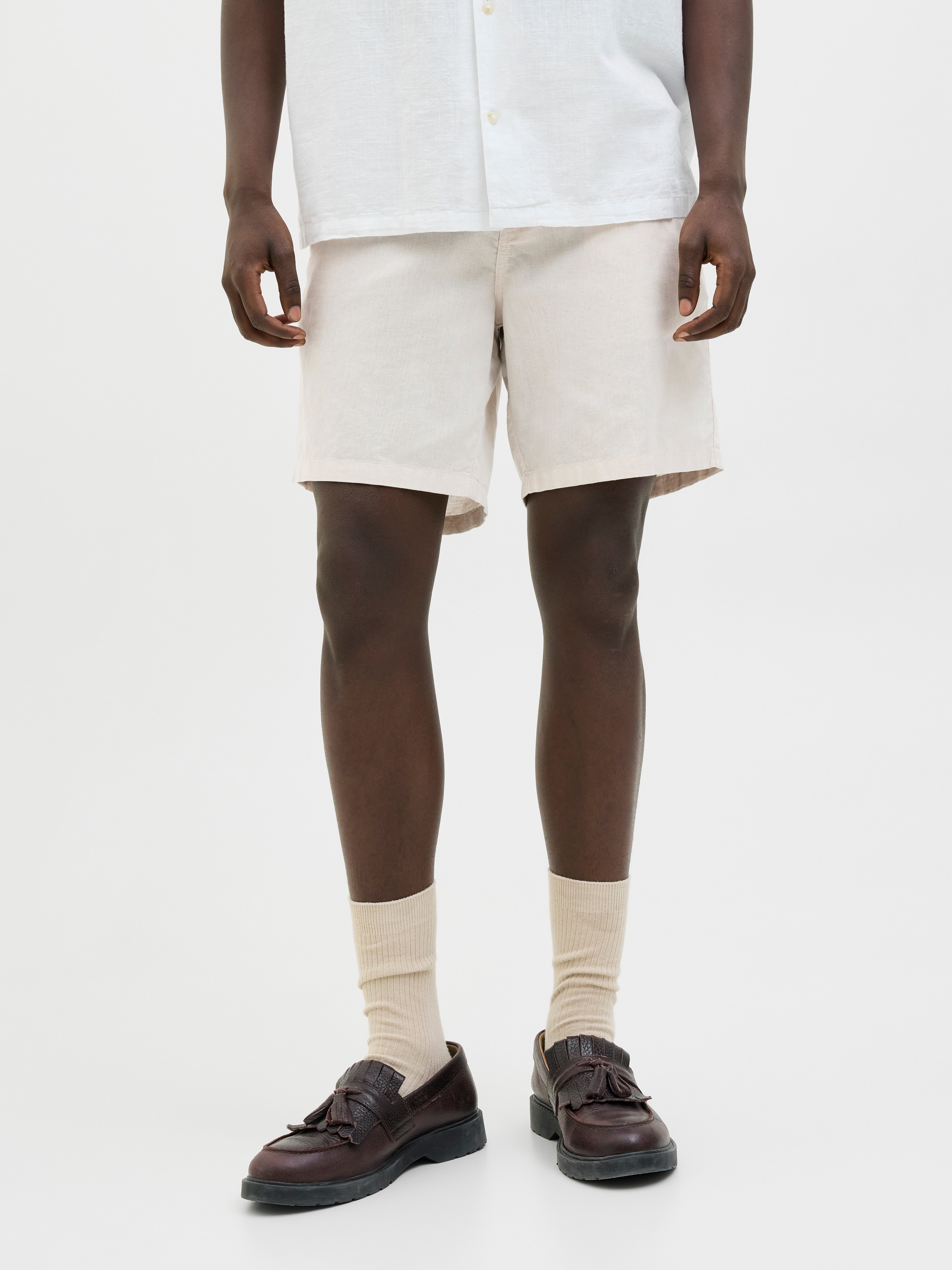 Tapered Fit Chino Shorts