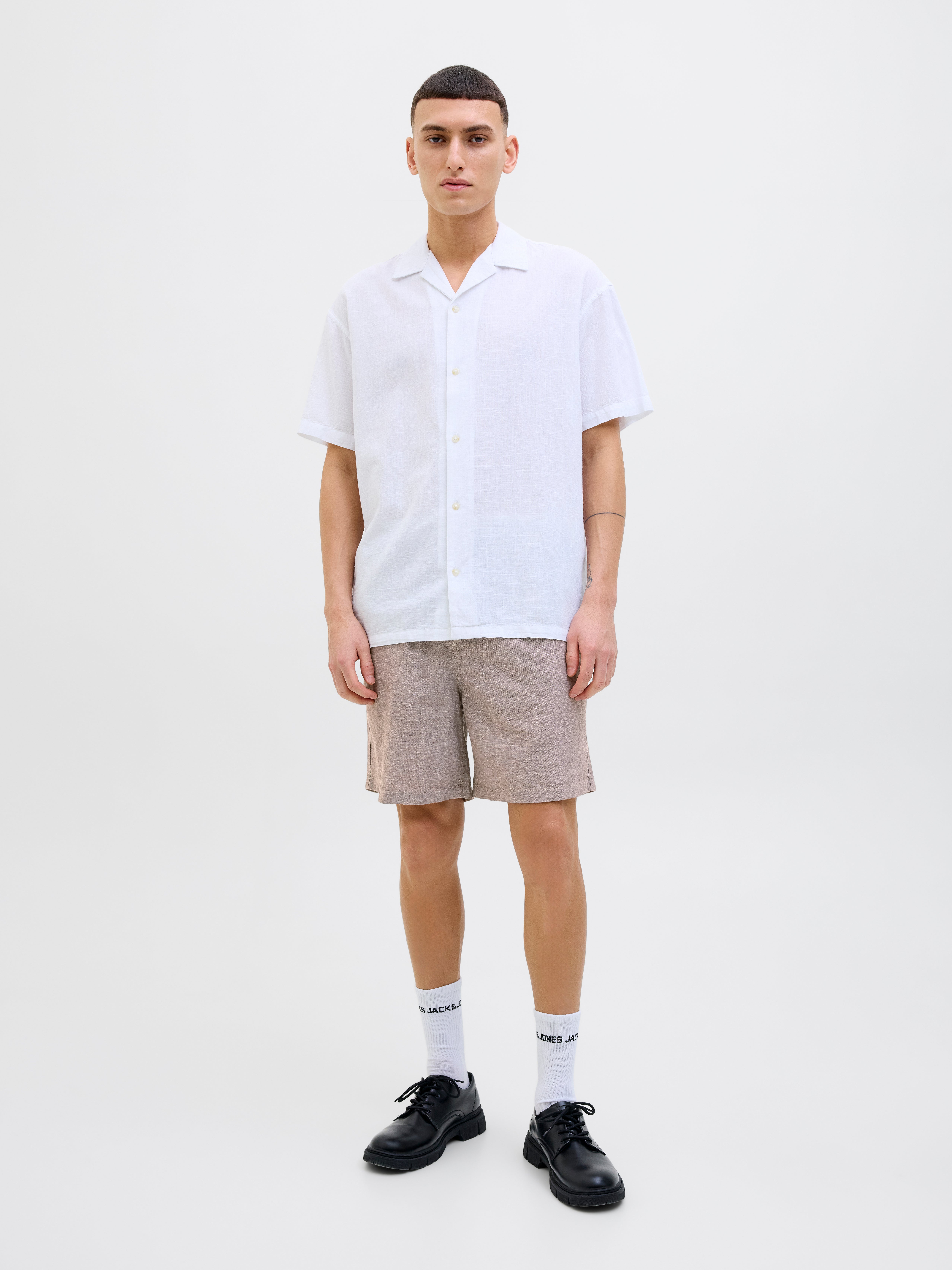 Thumbnail - Regular Fit Shorts