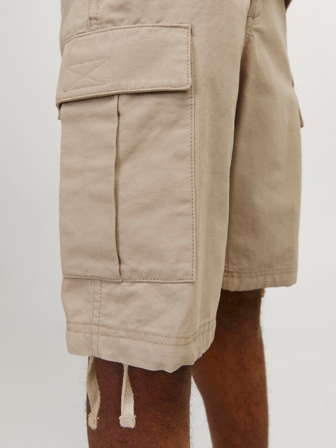 Jack & Jones Regular Fit Cargo shorts -Crockery - 12248685