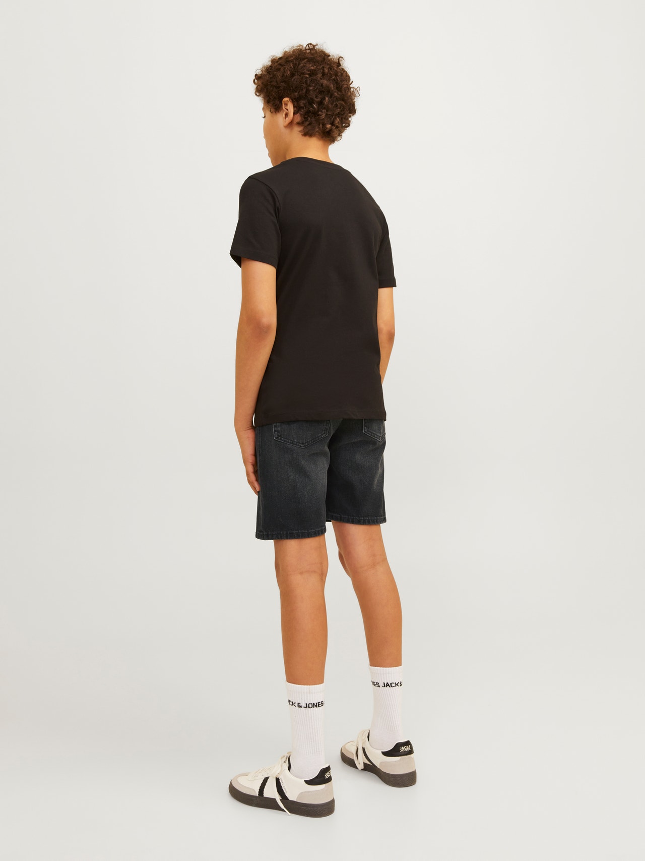 Jack & Jones Relaxed Fit Denim shorts For boys -Black Denim - 12249232