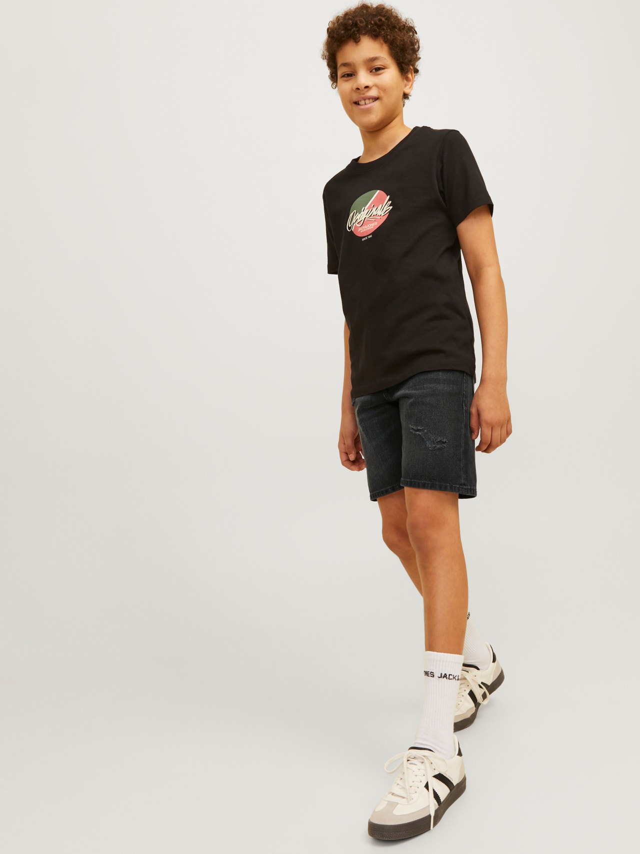 Jack & Jones Relaxed Fit Denim shorts For boys -Black Denim - 12249232