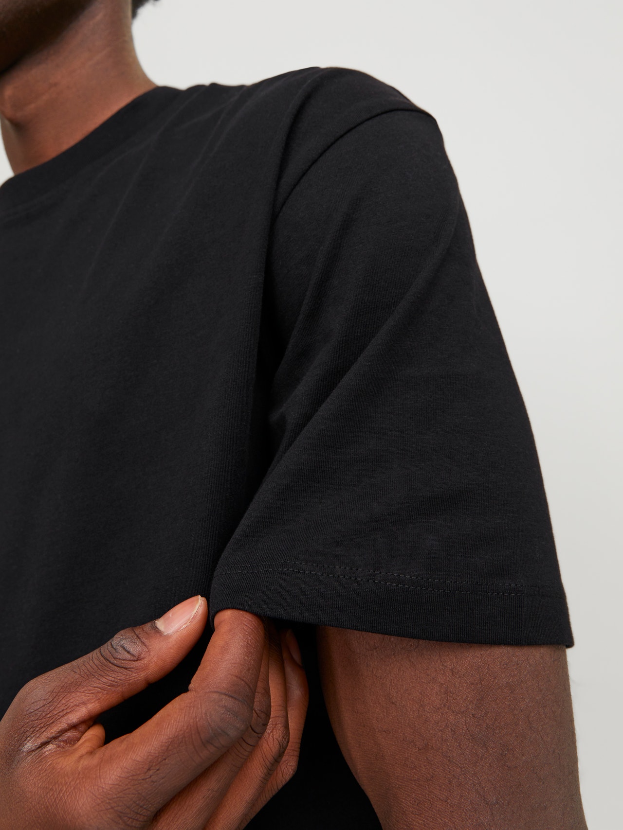 Plain Crew neck T-shirt | Black | Jack & Jones®