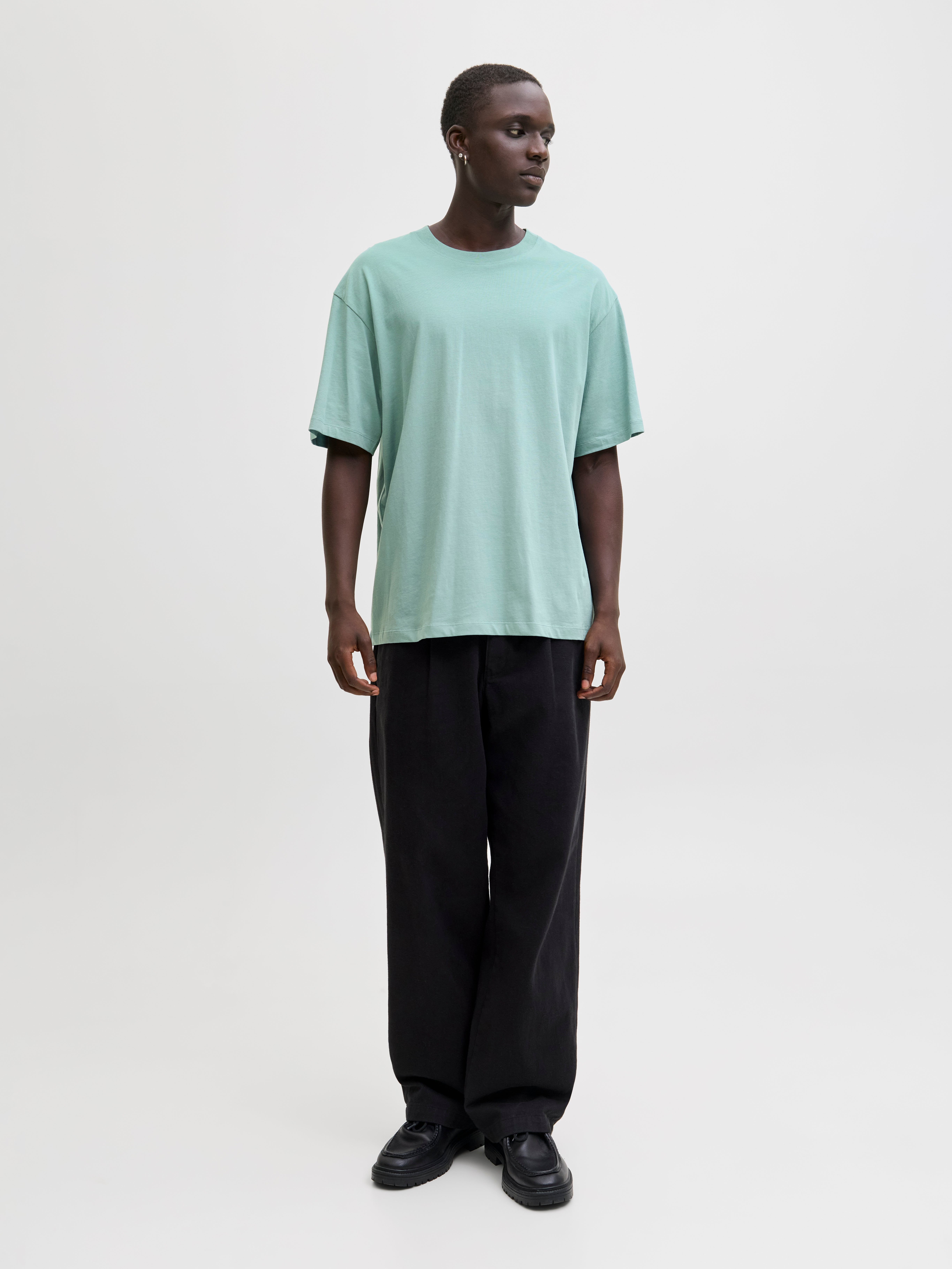 Thumbnail - Einfarbig T-shirt