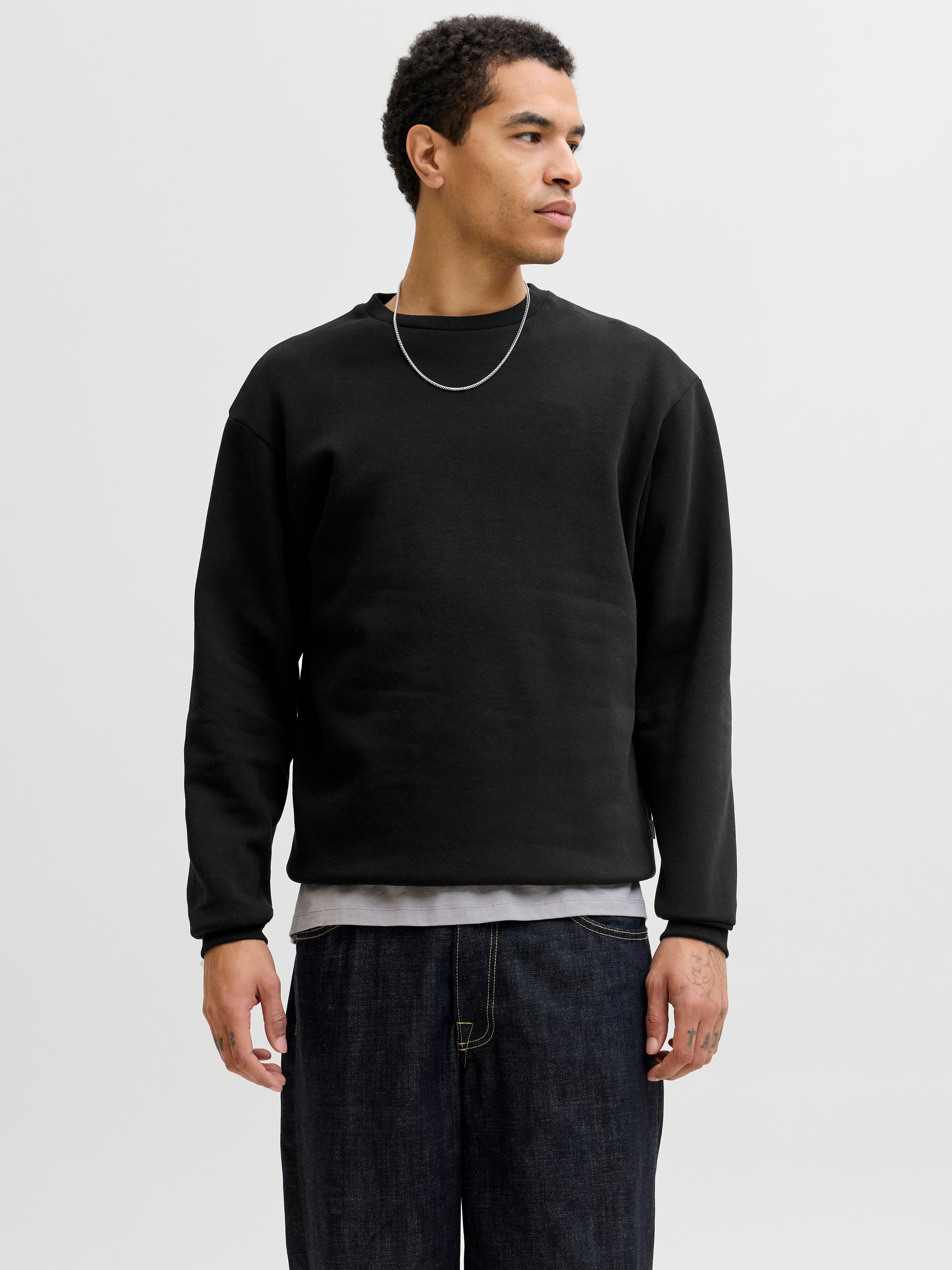 Sudadera negra extragrande con cuello redondo de Jack & Jones Originals