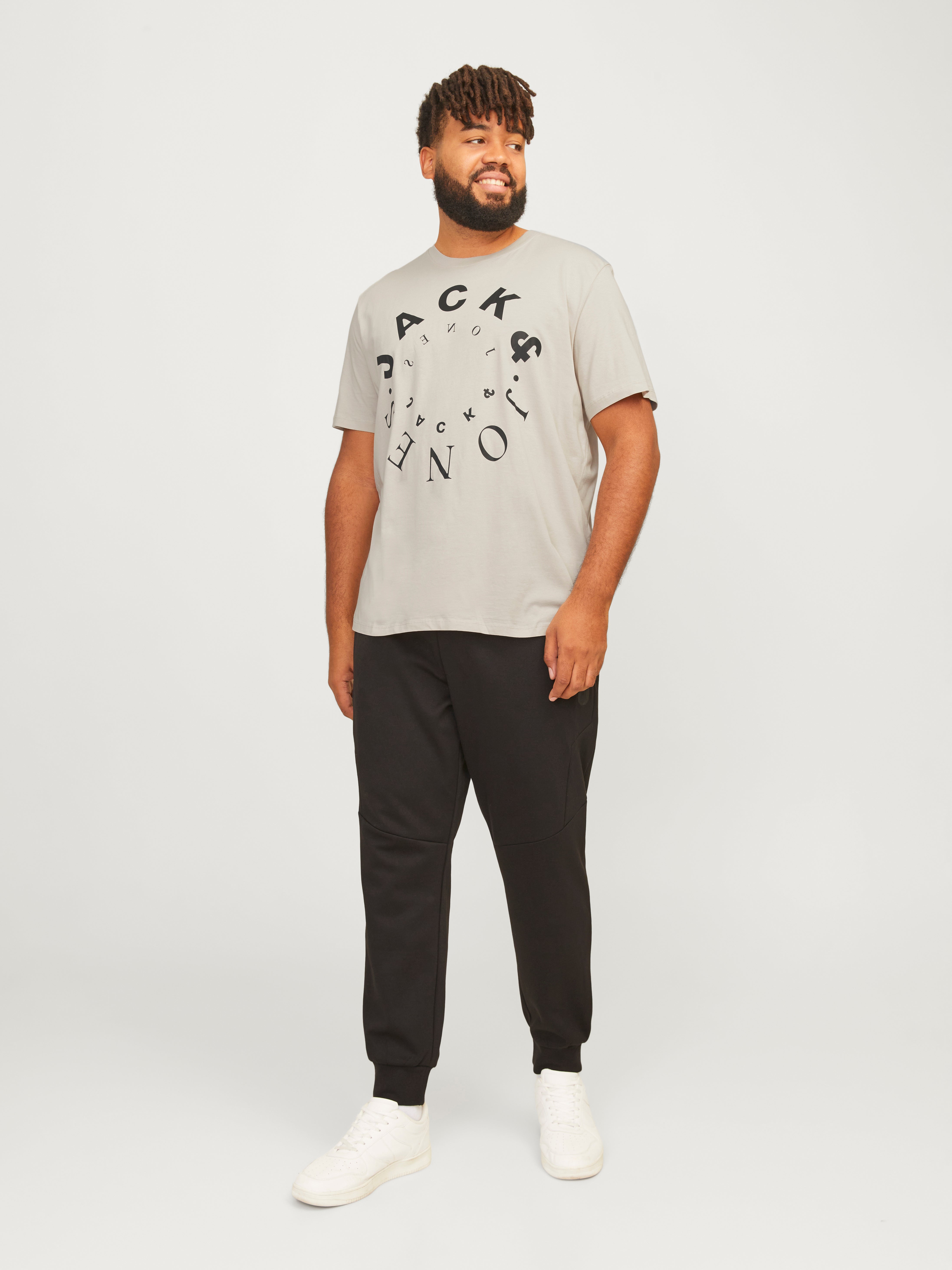 Plus Size Camiseta Logotipo