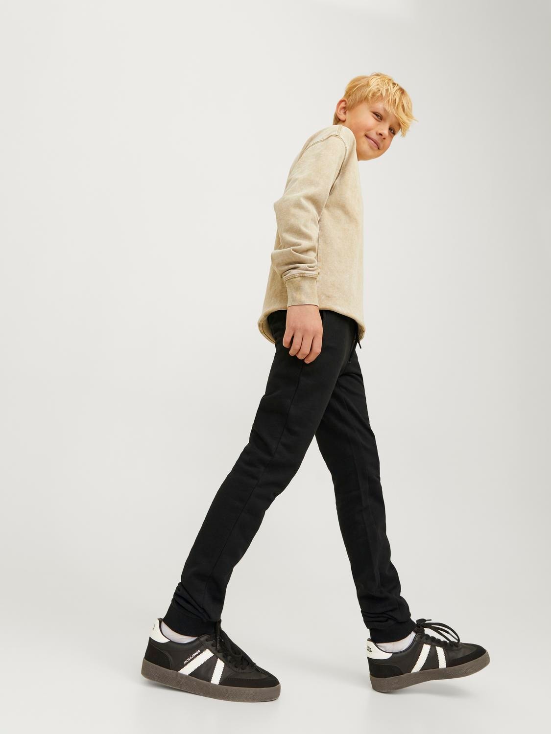 Jack & Jones Joggers For boys -Black - 12249965