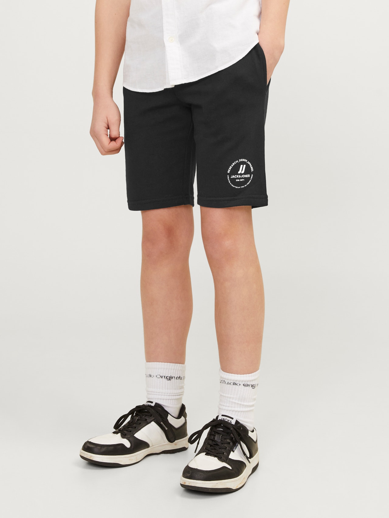 Jack & Jones Slim Fit Sweat shorts For boys -Black - 12249966