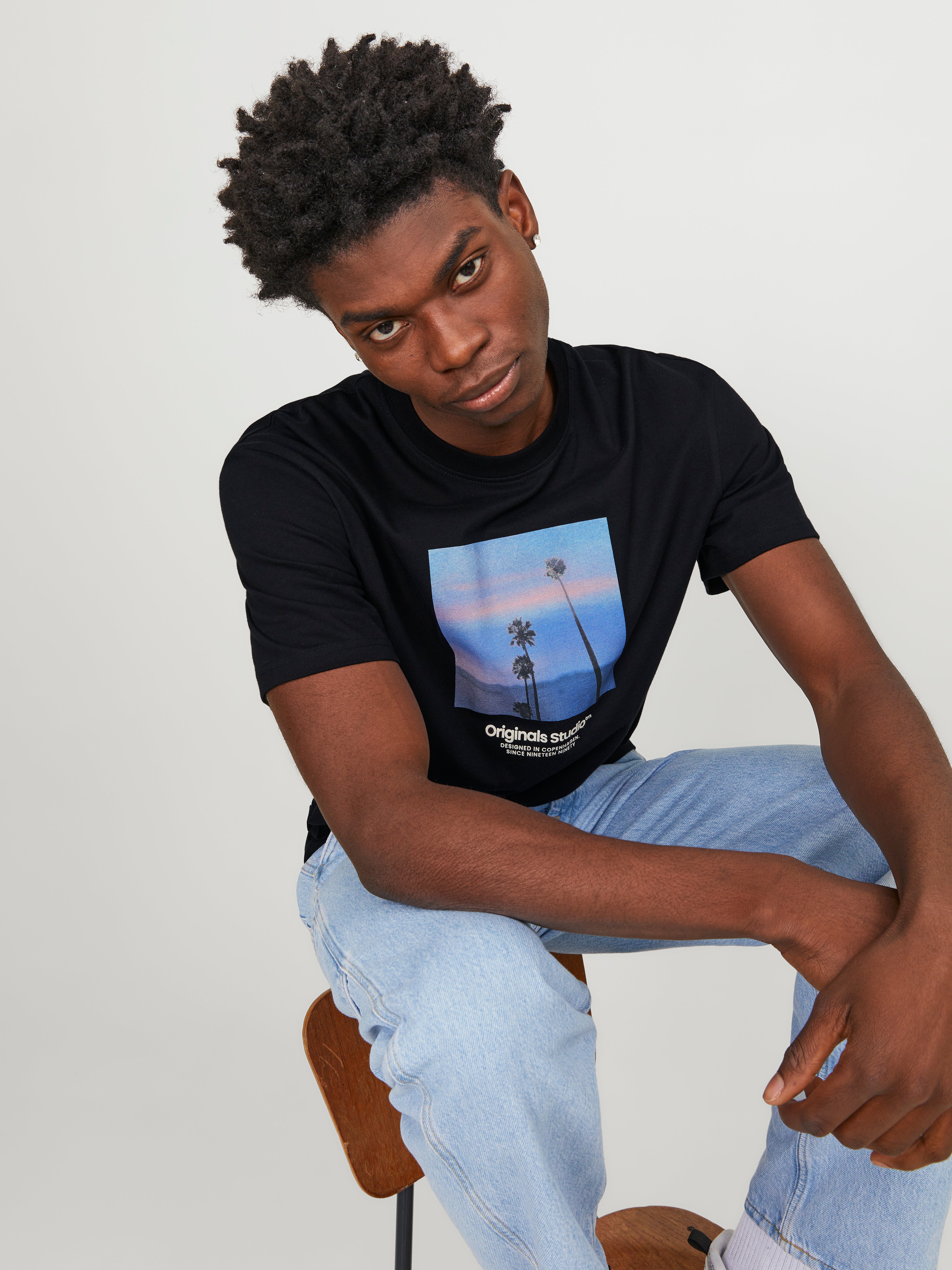 Printed Crew neck T-shirt | Black | Jack & Jones® 