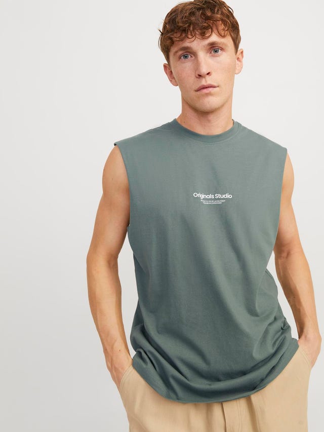 Men's Sleeveless Shirts, Vests & Tank Tops for Men