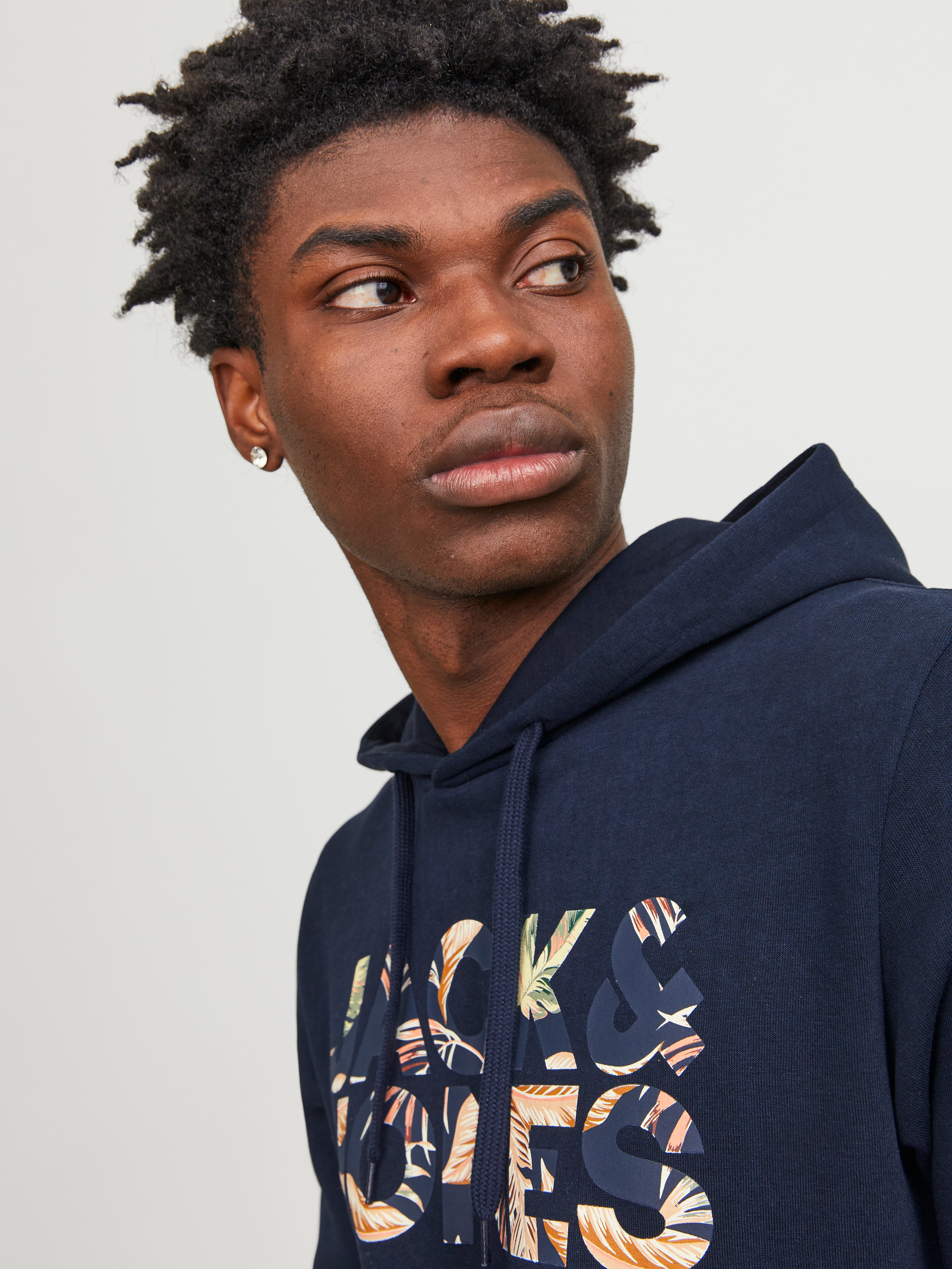50% Rabatt auf Logo Kapuzenpullover | Jack & Jones®