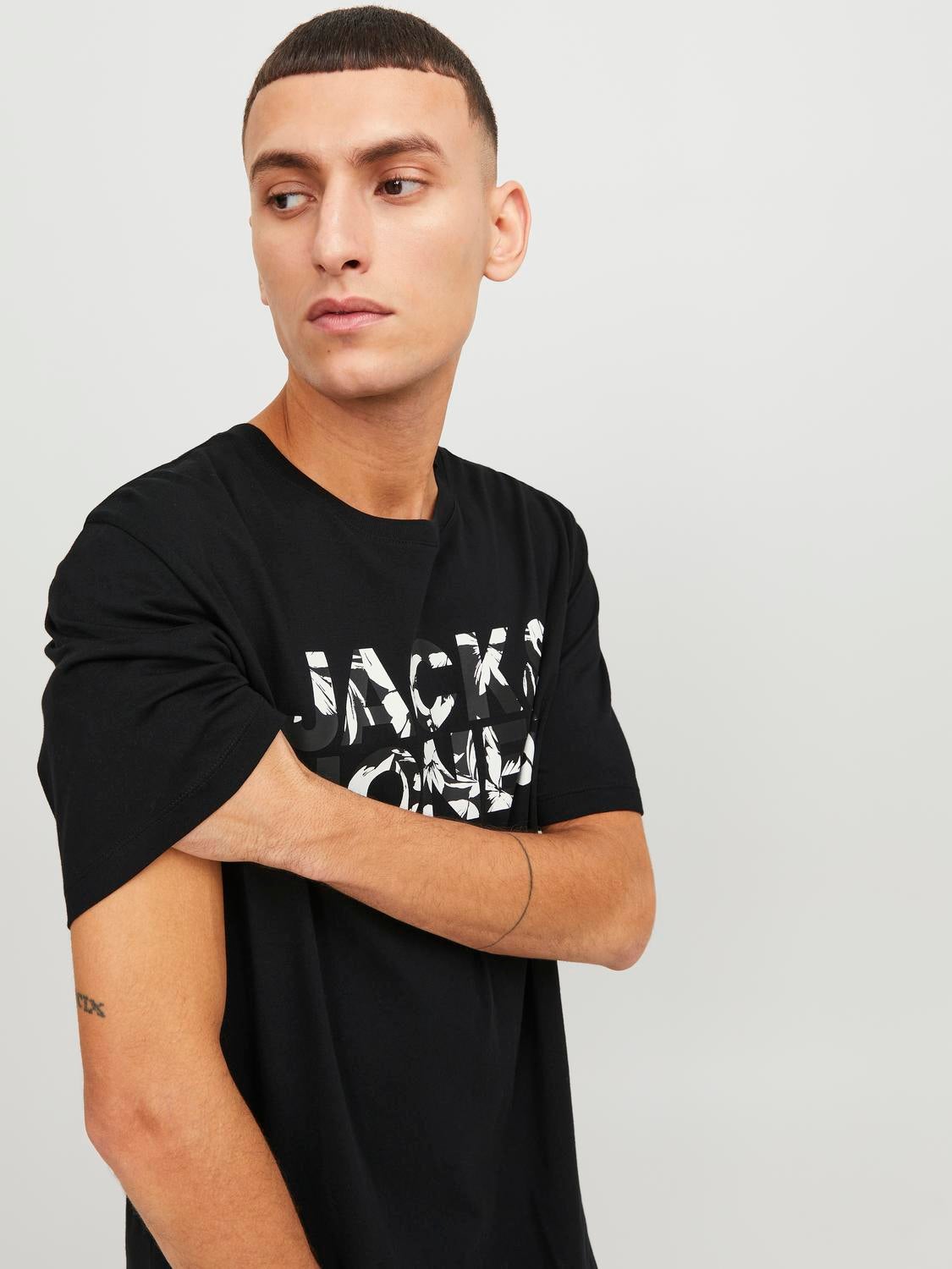 Logo Crew neck T-shirt | Black | Jack & Jones®