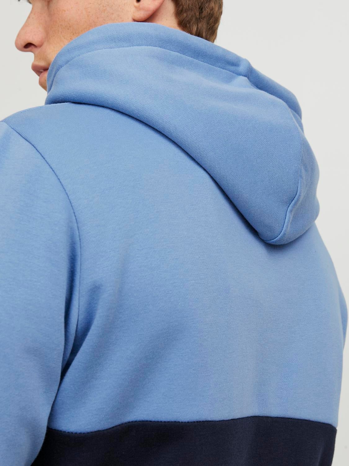 Sweat a capuche bleu pastel hot sale