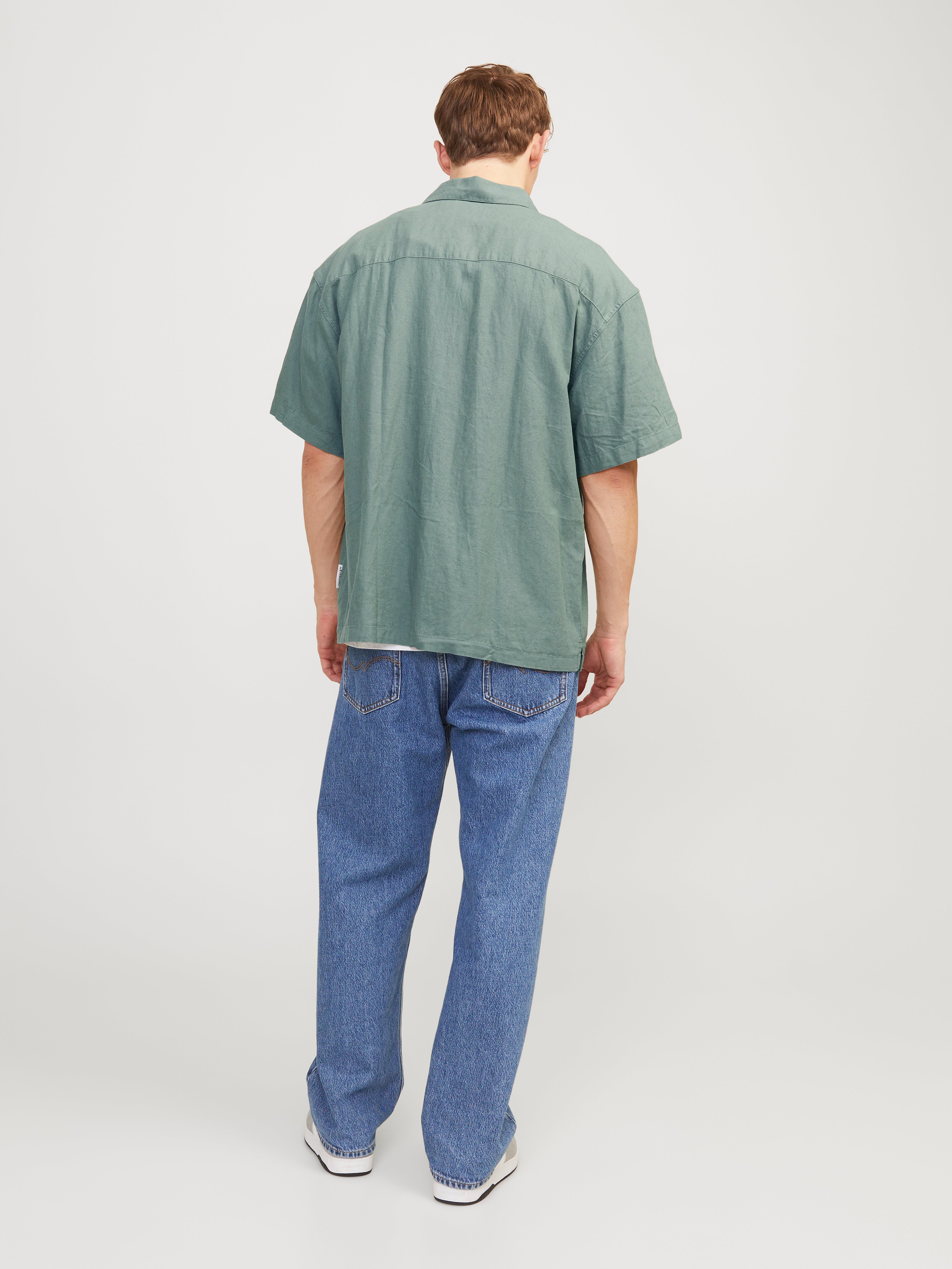 Wide Fit Shirt | Medium Green | Jack & Jones®