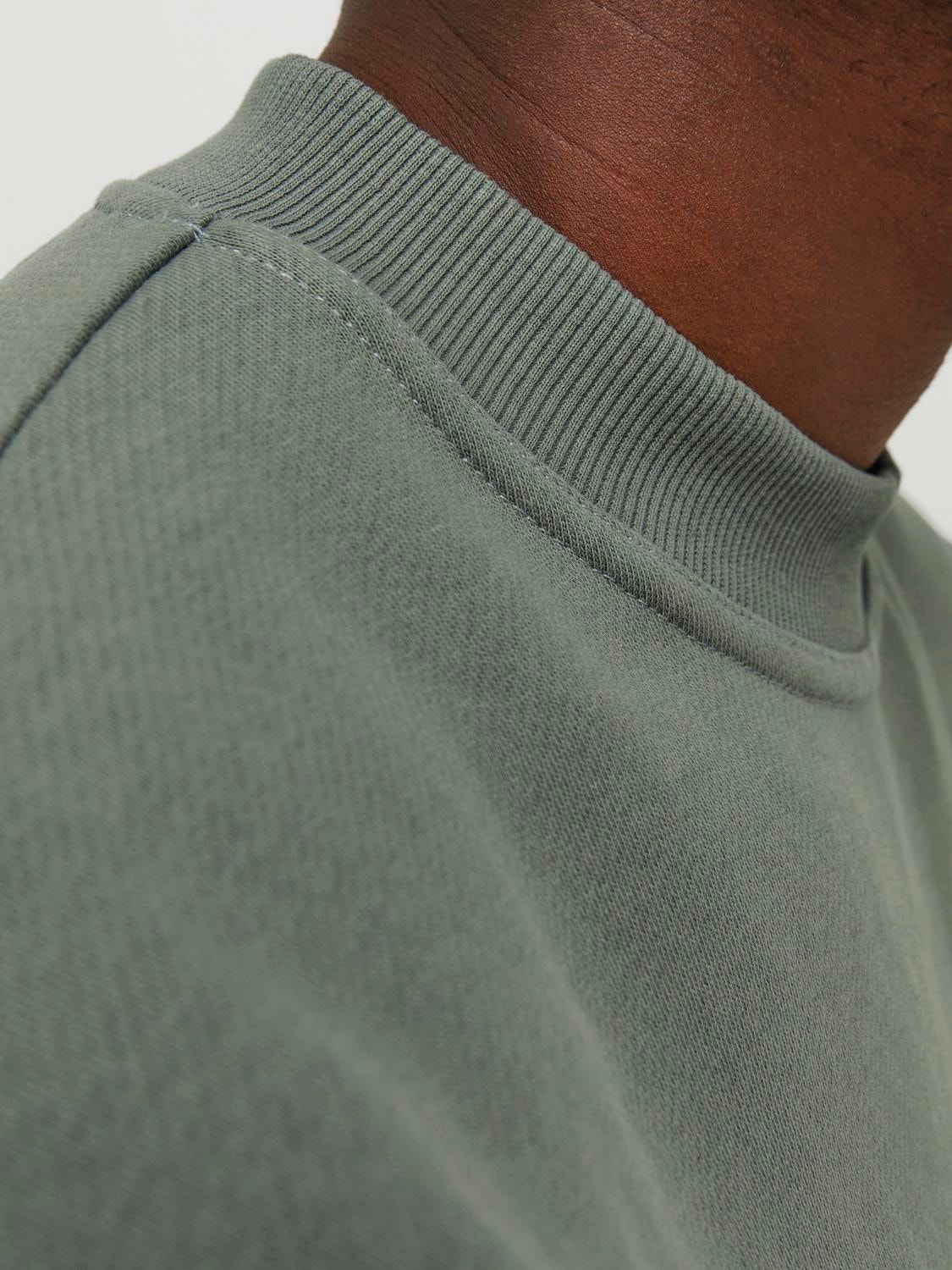 Jack & Jones Ensfarvet Sweatshirt med rund hals -Agave Green - 12251330