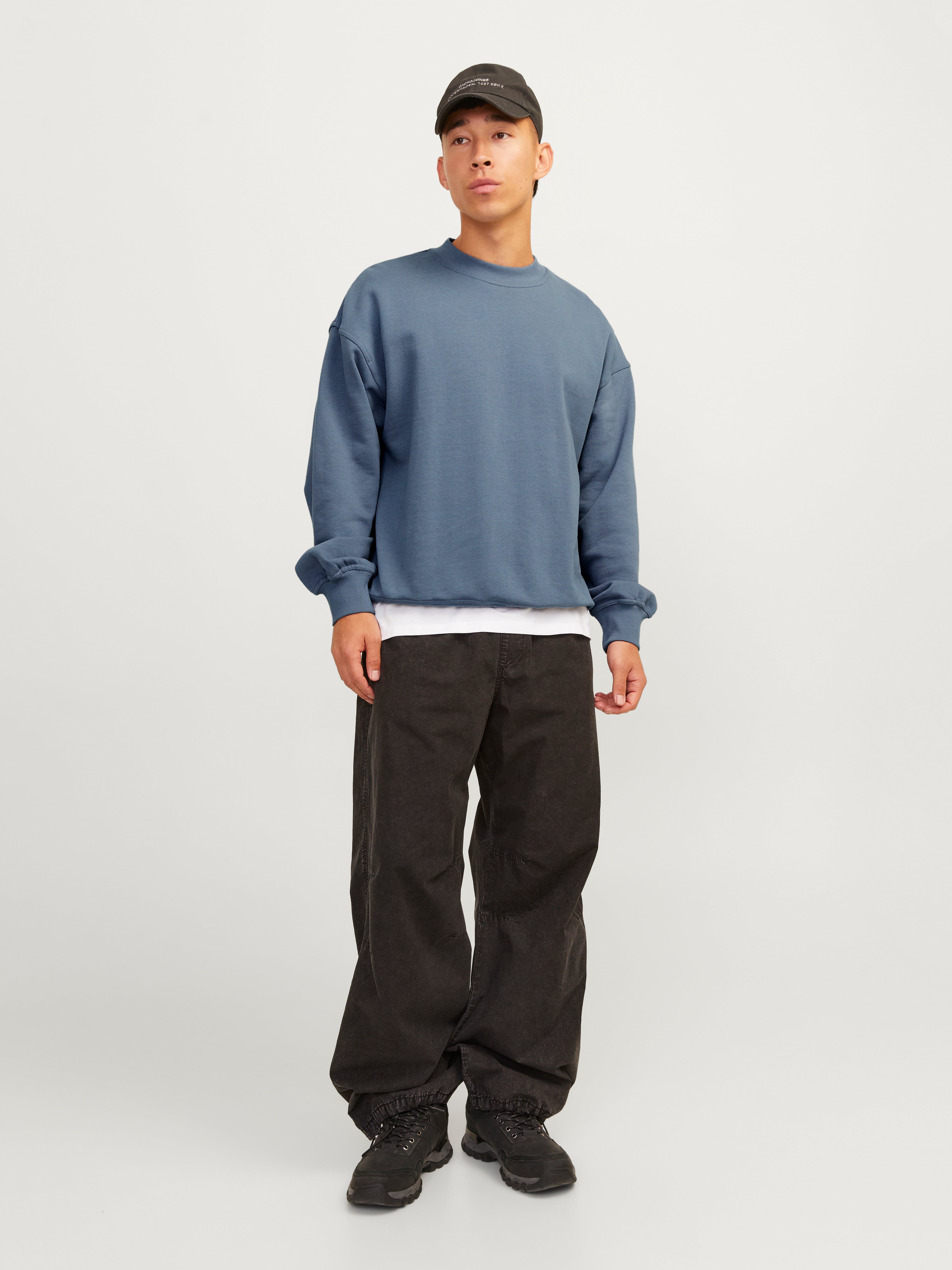 Plain Crew neck Sweatshirt