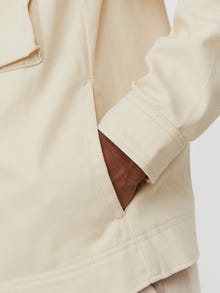 Jack & Jones Striukė -Almond Milk - 12252461