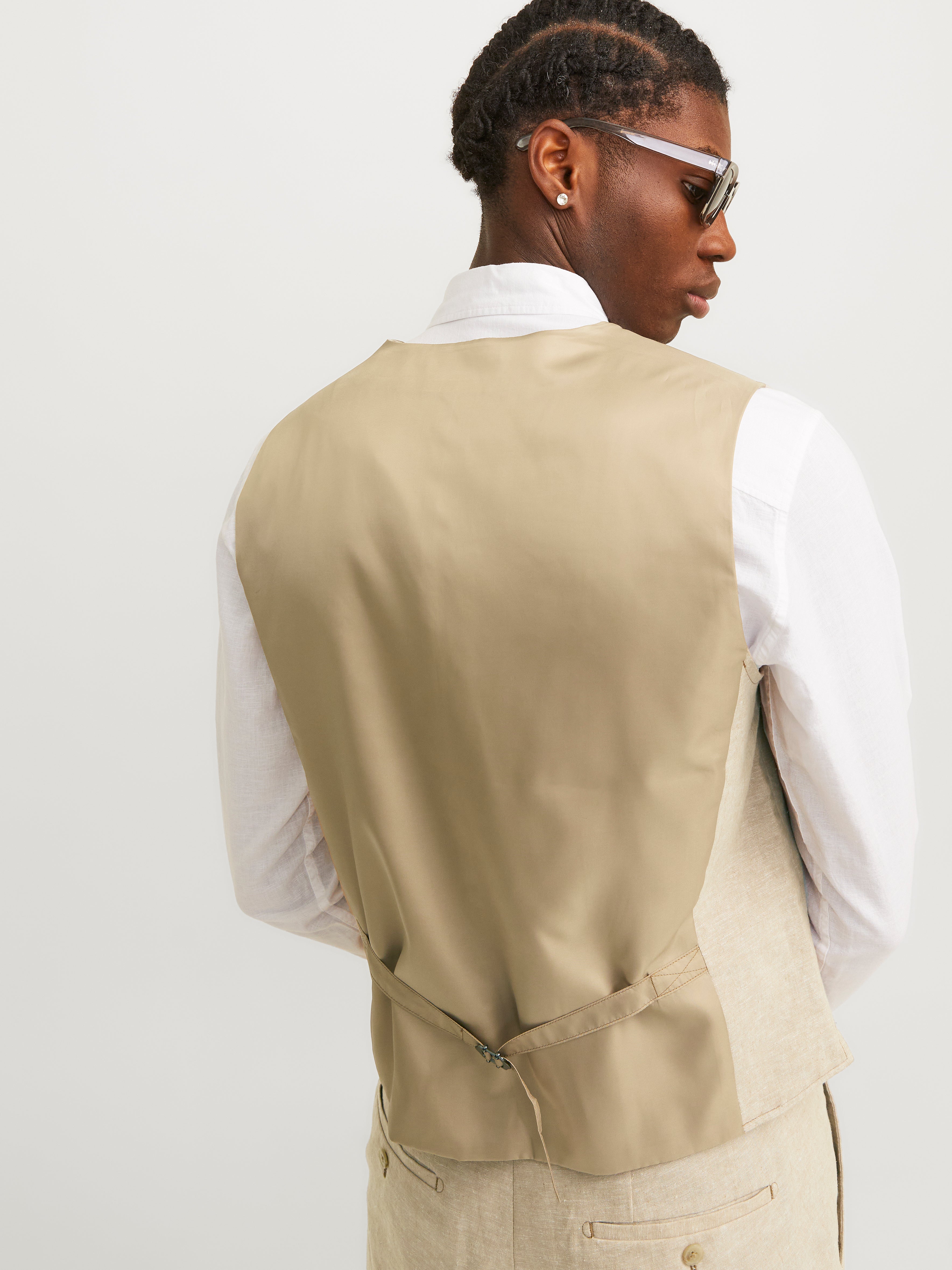 jackjones- 