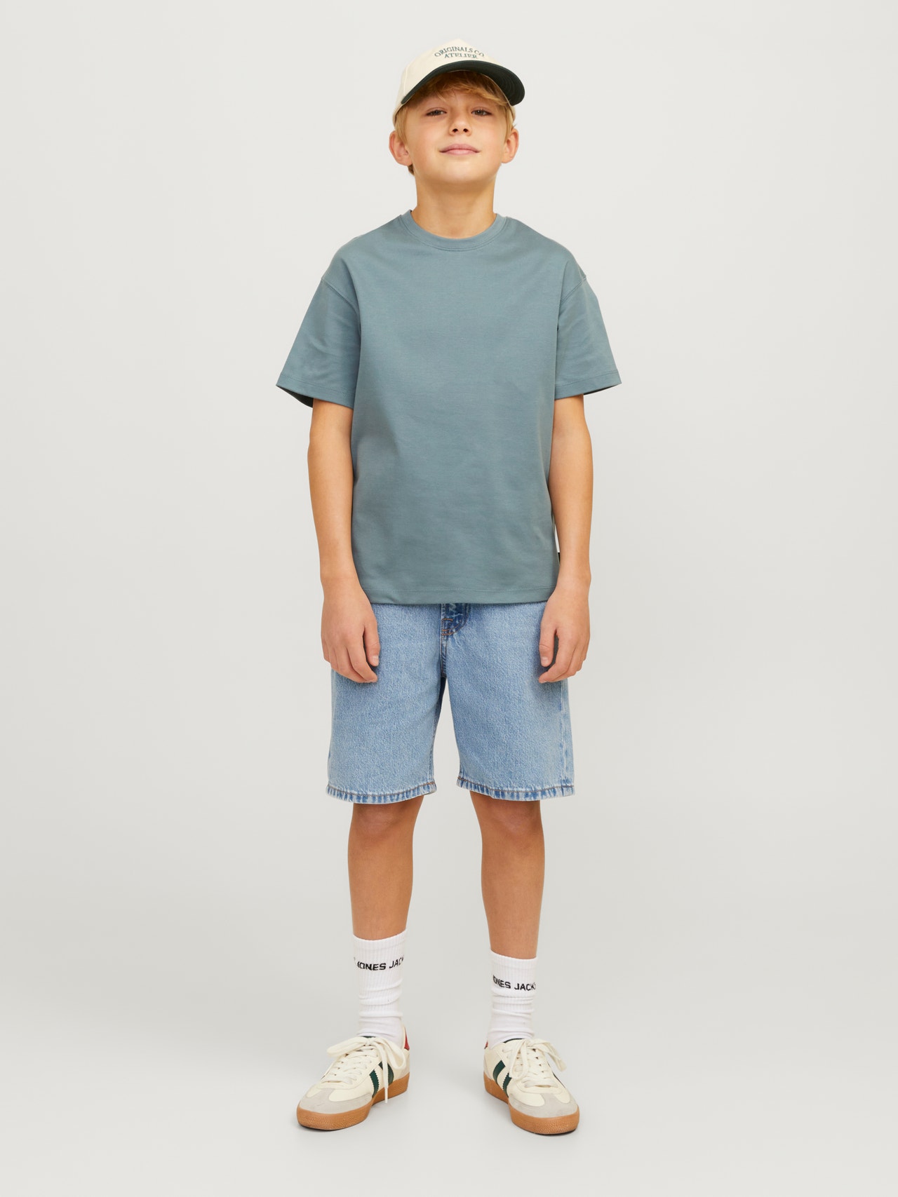 Jack & Jones Loose Fit Denim shorts For boys -Blue Denim - 12252781