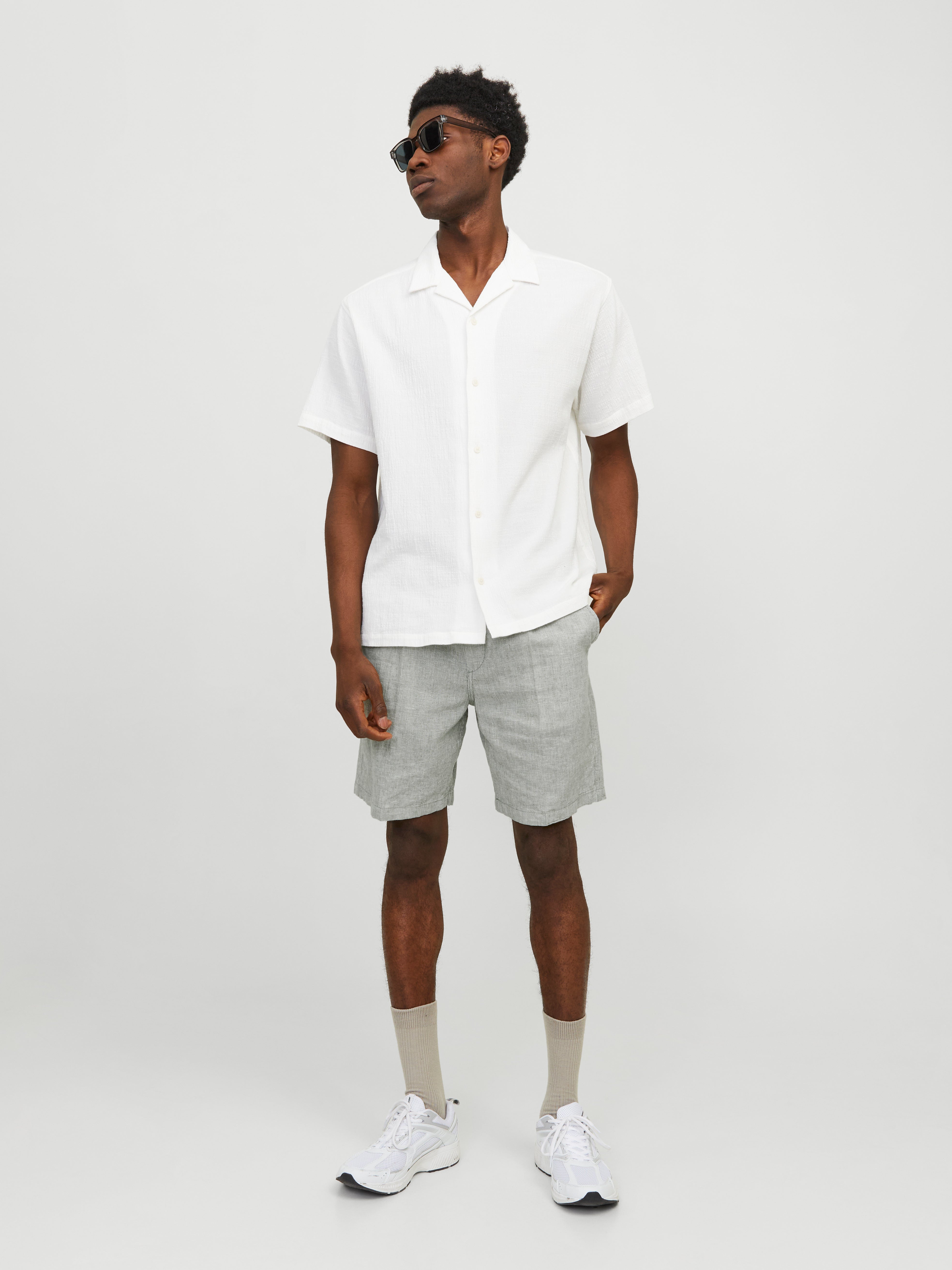 Tapered Fit Chino shorts