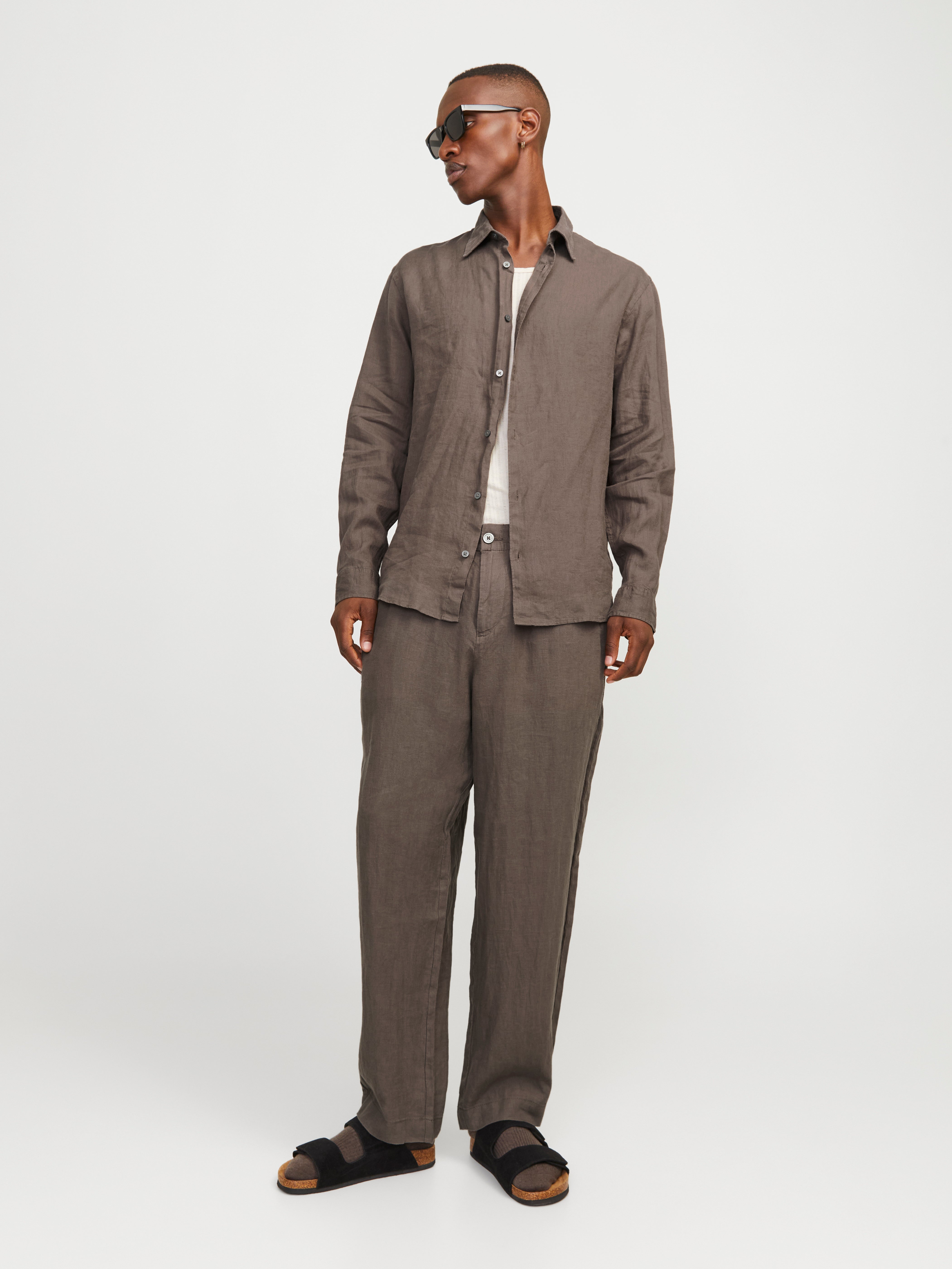 Loose Fit Chino trousers
