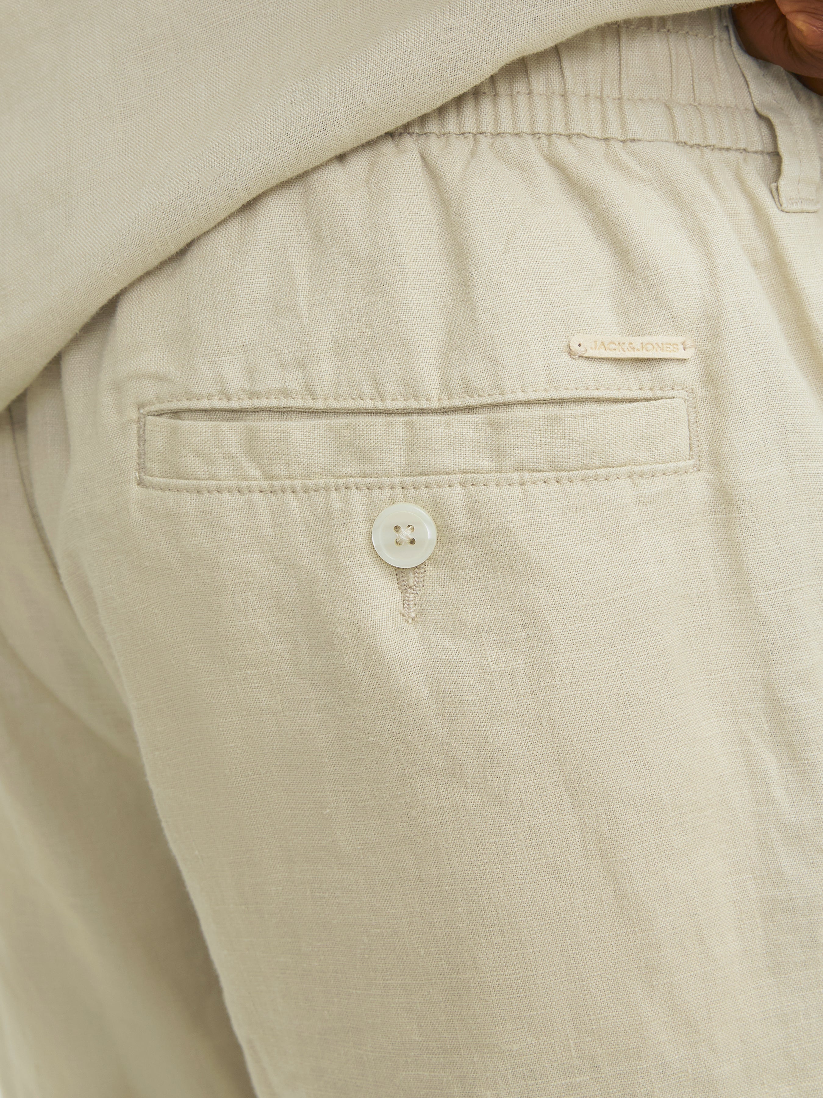 Jack & Jones Relaxed Fit Shorts -Fields Of Rye - 12253134