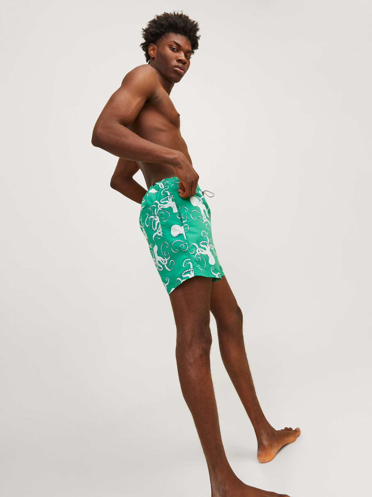 Jack & Jones Regular Fit Swim shorts -Green Bee - 12253230