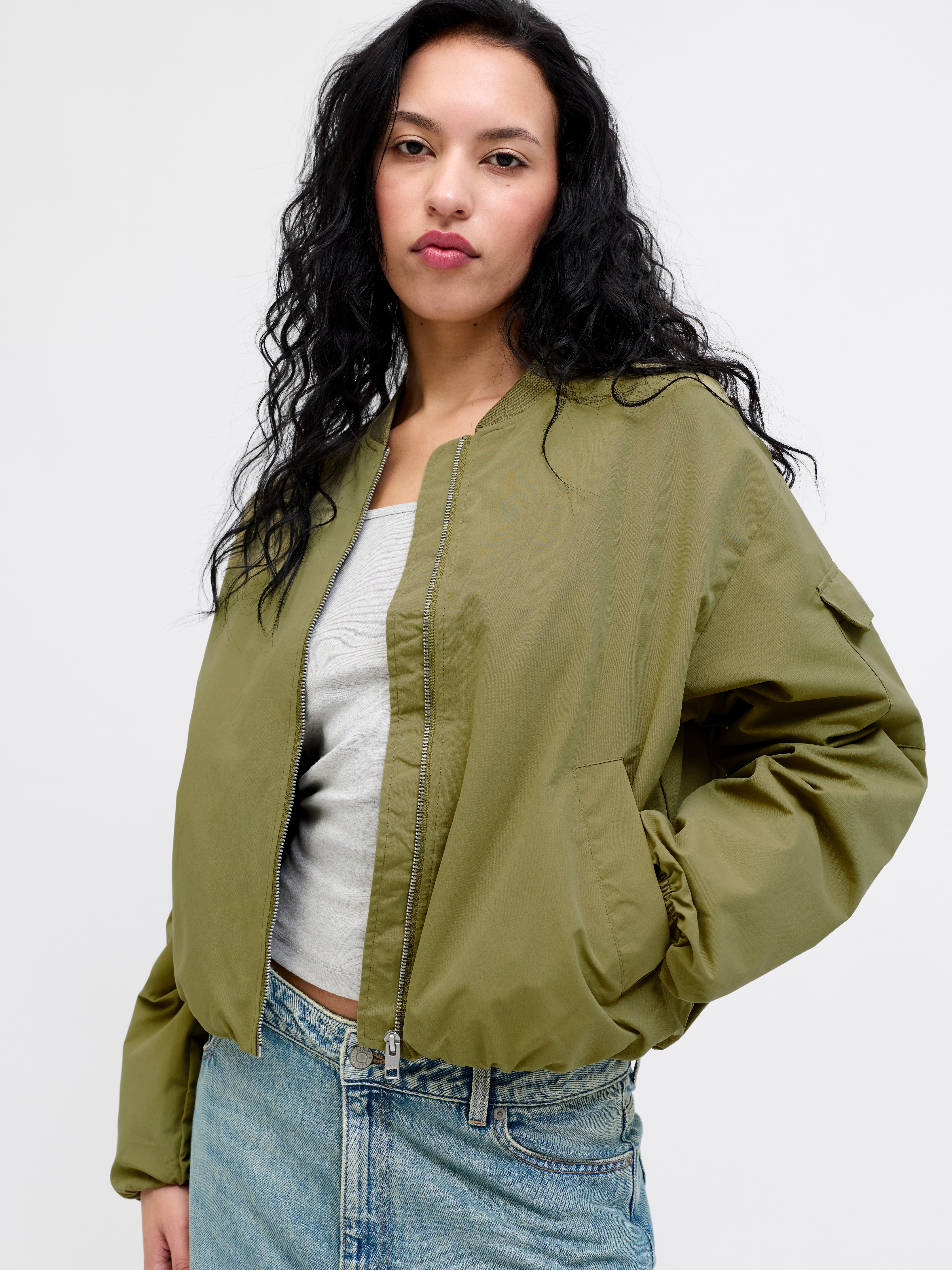 Zwarte ALIX THE LABEL Jack LADIES WOVEN RIB FUR BOMBER JACKET Zwarte ALIX THE LABEL Jack LADIES WOVEN RIB FUR BOMBER JACKET