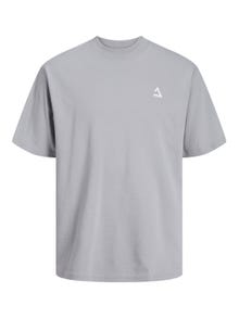 Jack & Jones Nadruk Okrągły dekolt T-shirt -High-rise - 12253435