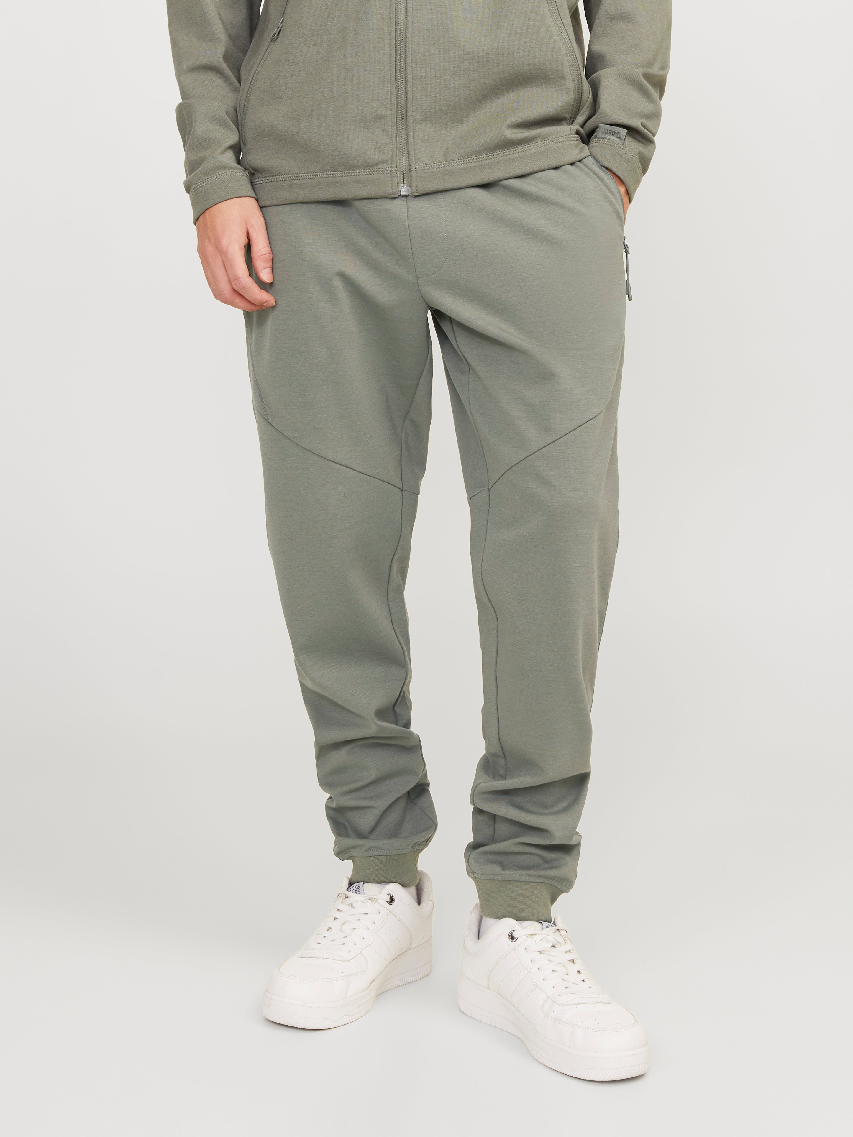 Jack jones joggers online sale